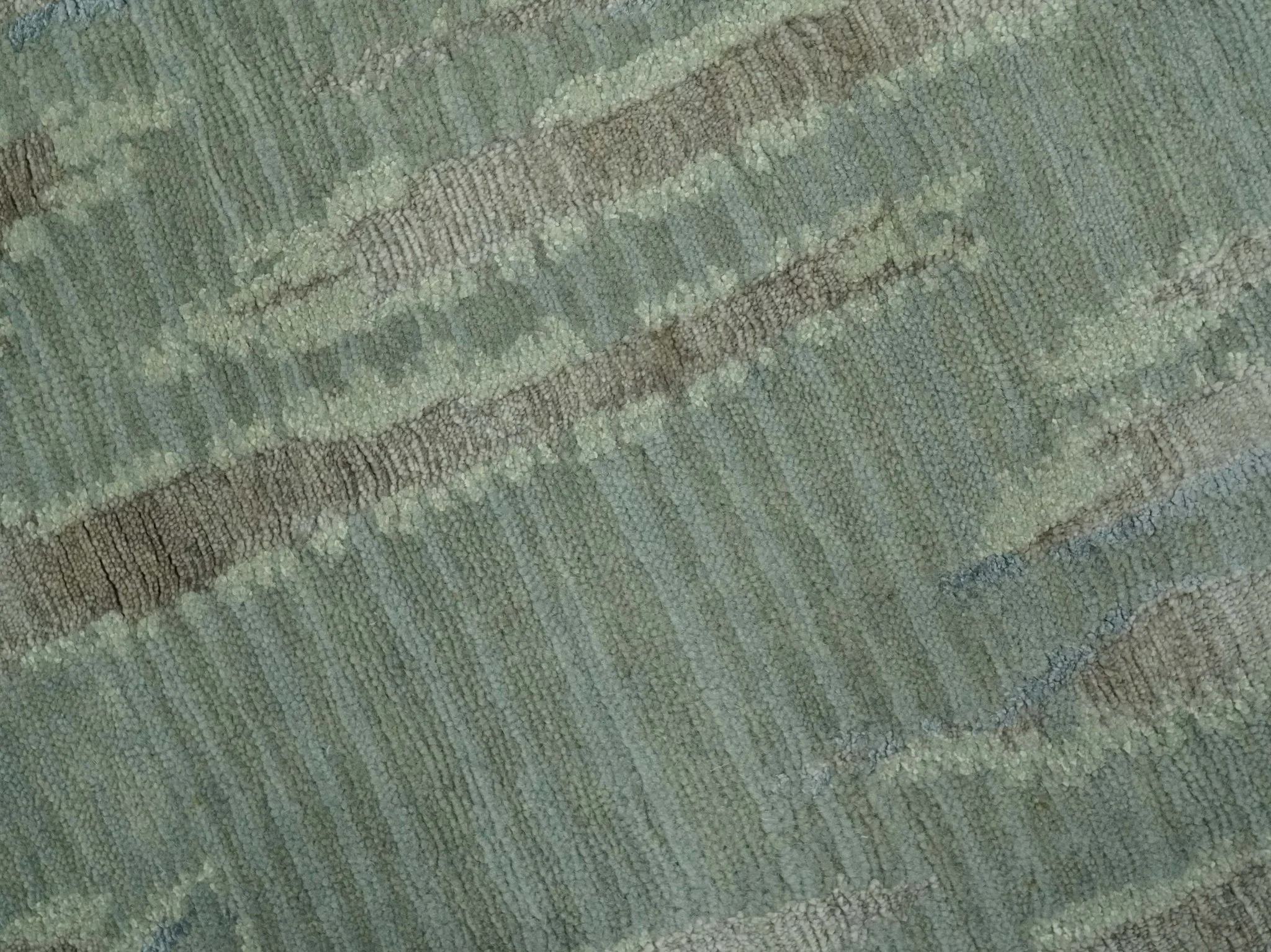 Modern Abstract Light Green, Gray and Silver Hand loom 6x9 wool and Bamboo Silk area Rug - Image 4