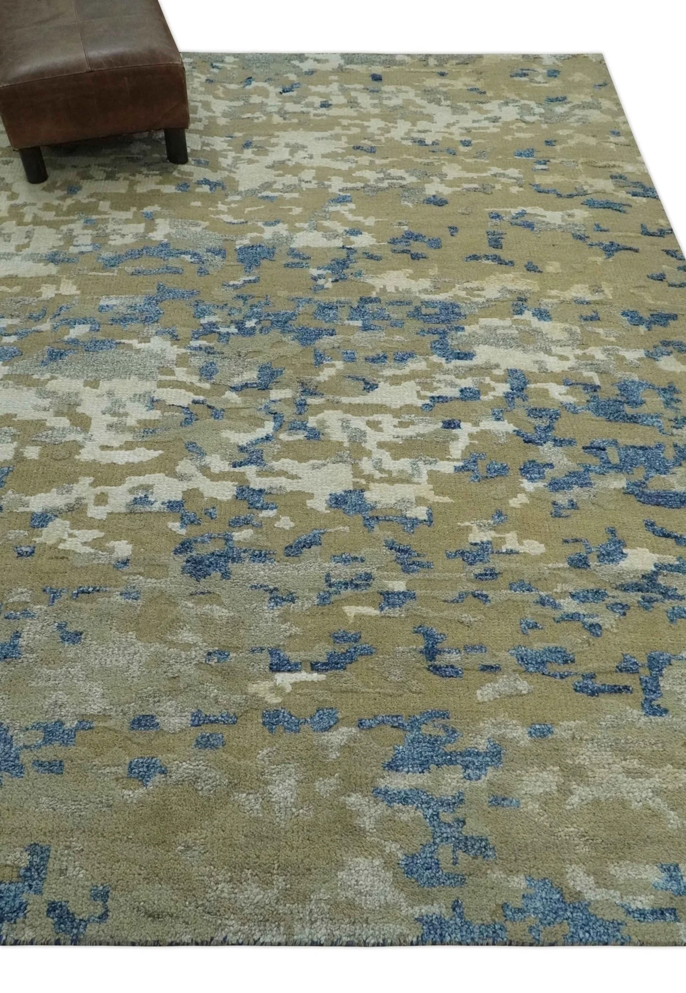 Modern abstract Olive, Ivory, Blue and Silver Hand Knotted 5.6x8 wool Area Rug - Image 3