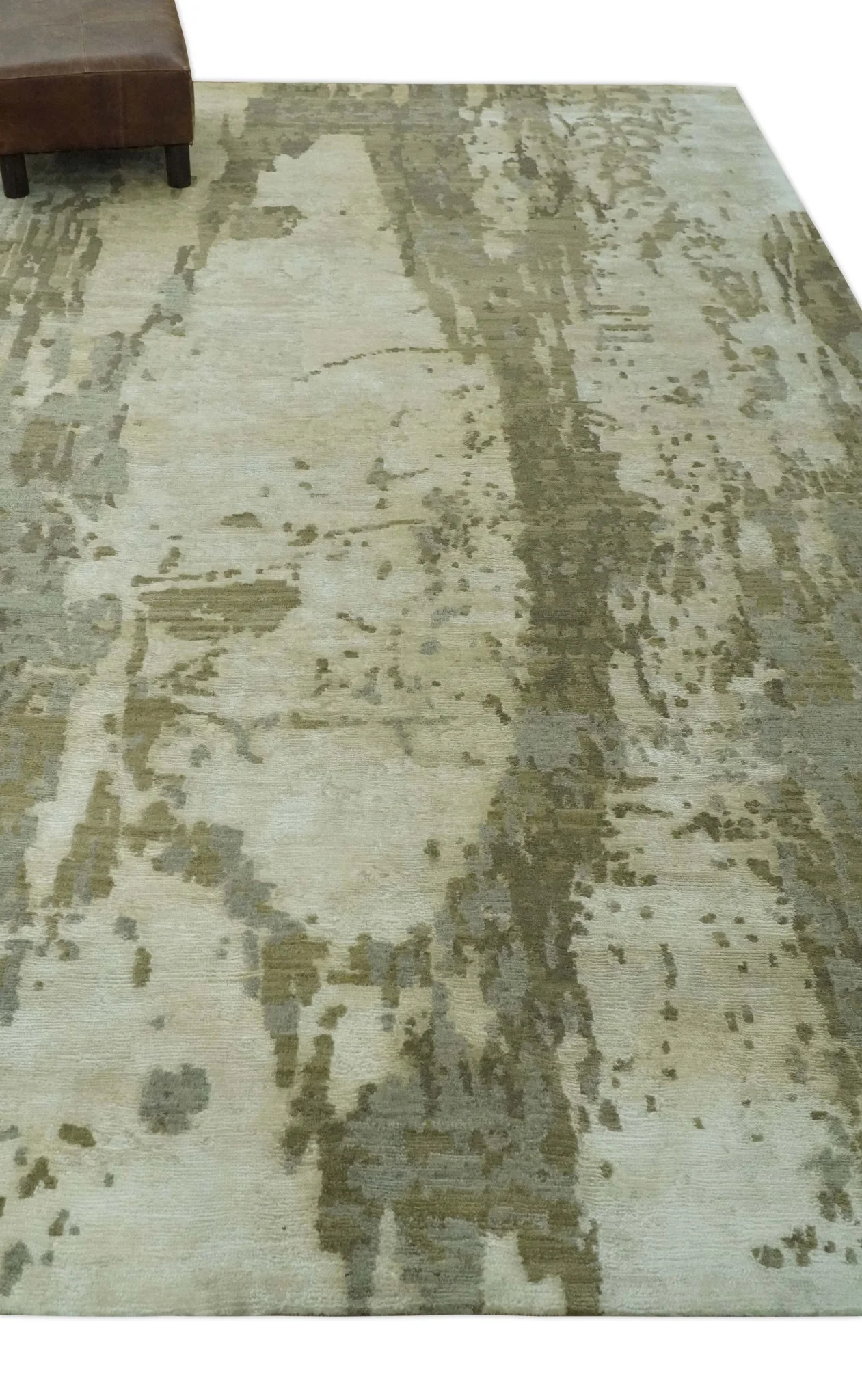Modern Abstract Silver, Olive and Gray Hand loom 6x9 wool and Viscose Area Rug - Image 3