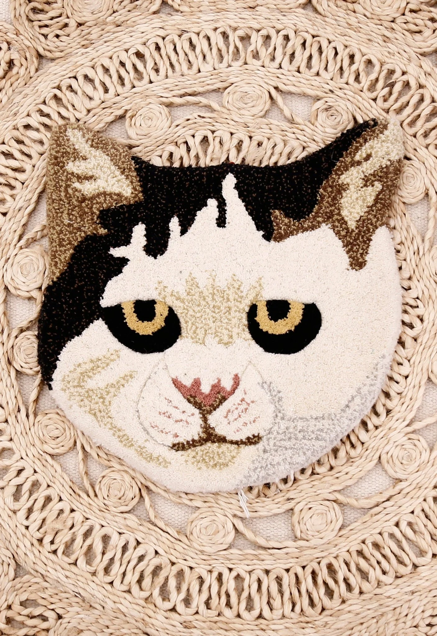 Animal Cat Face Ivory And Black Hand Tufted 1x1 Wool Rug - Image 4