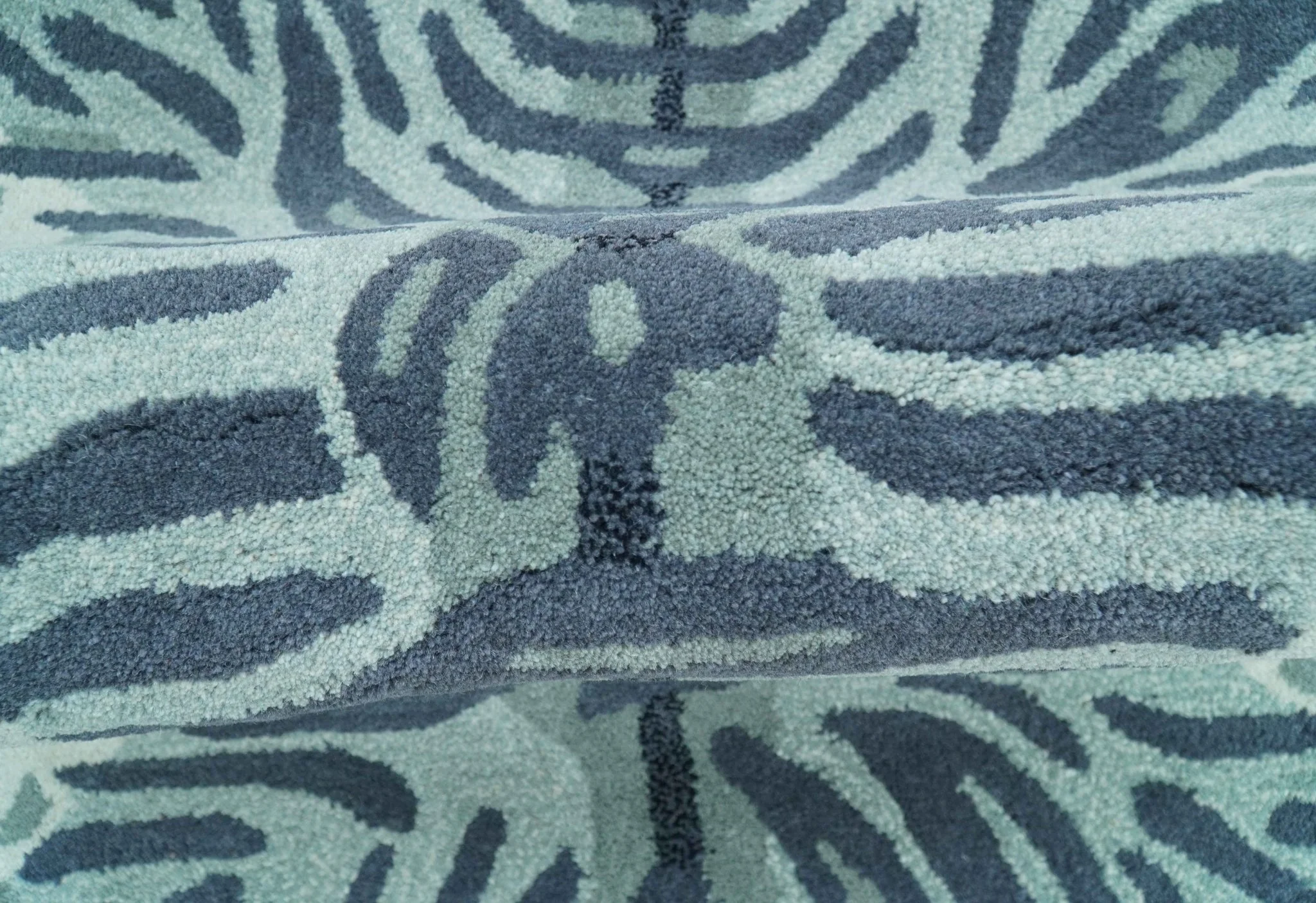 Animal Tiger Blue Hand Tufted 3x5 Wool Area Rug - Image 5