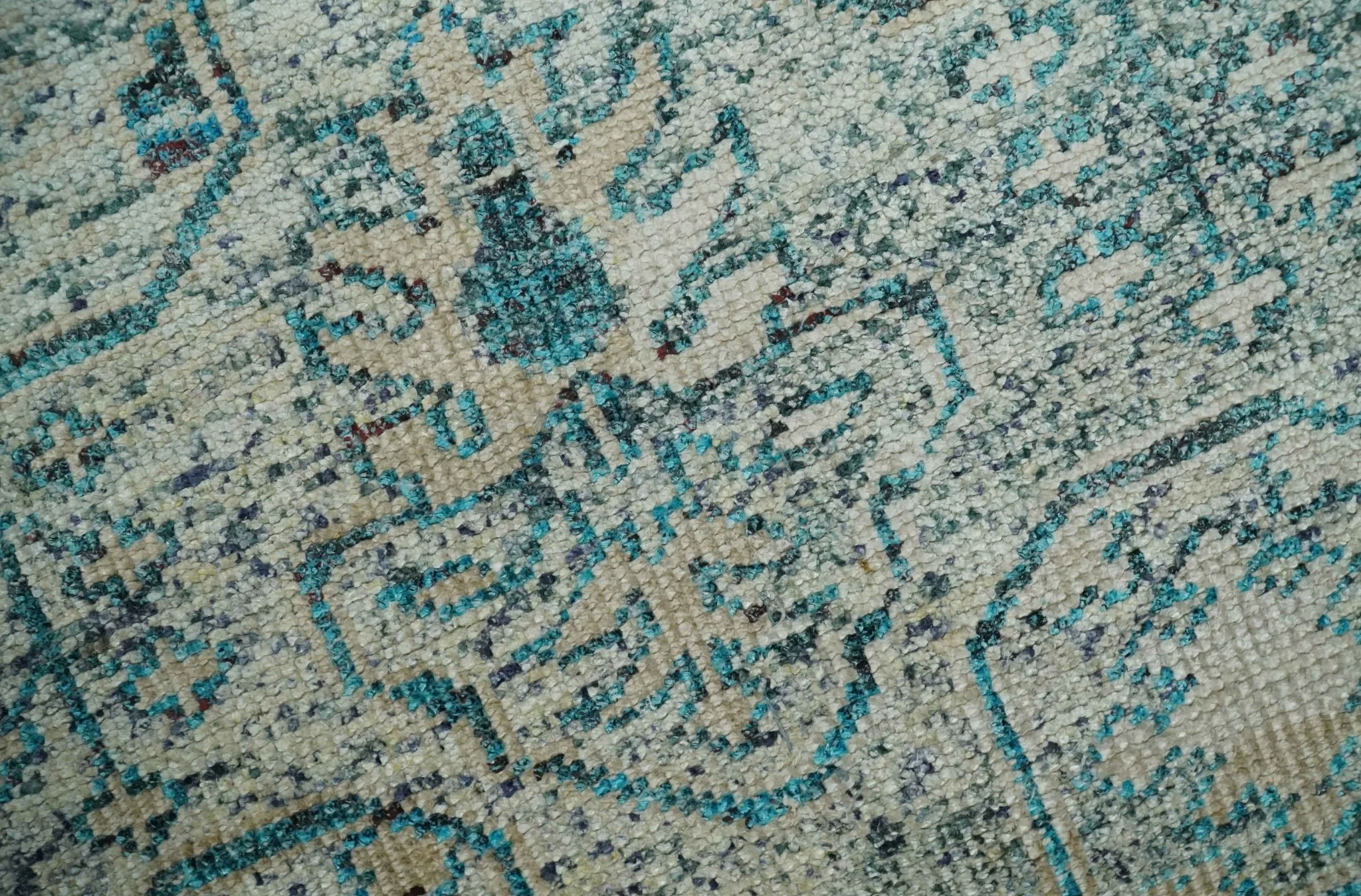 Antique 5x8 Hand Knotted Beige and Blue Persian made of Recycled Silk Area Rug | OP96 - Image 4