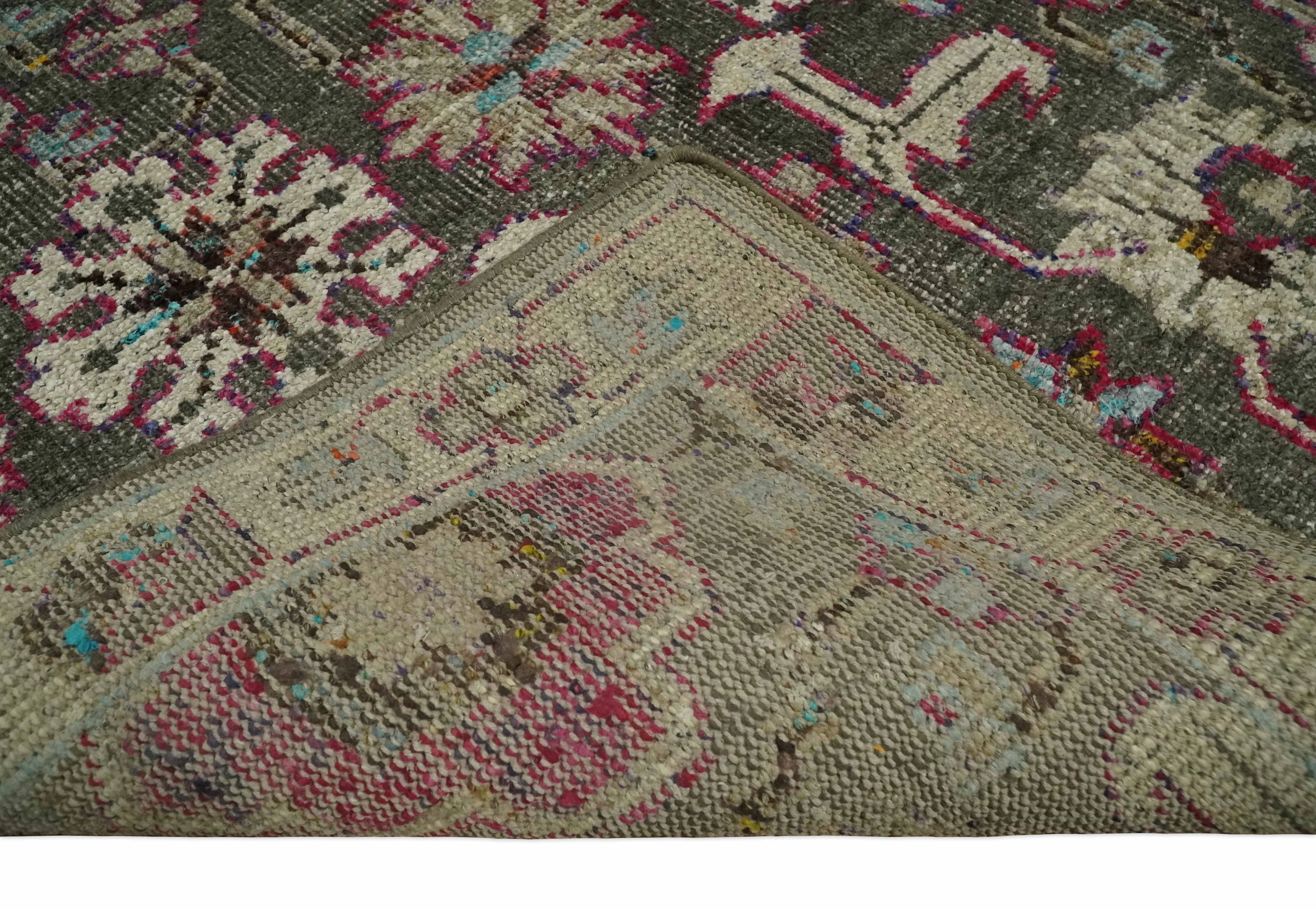 Antique Moss Green 5x8 Hand Knotted Beige and Pink Persian made of Bamboo Silk Area Rug | OP70 - Image 7