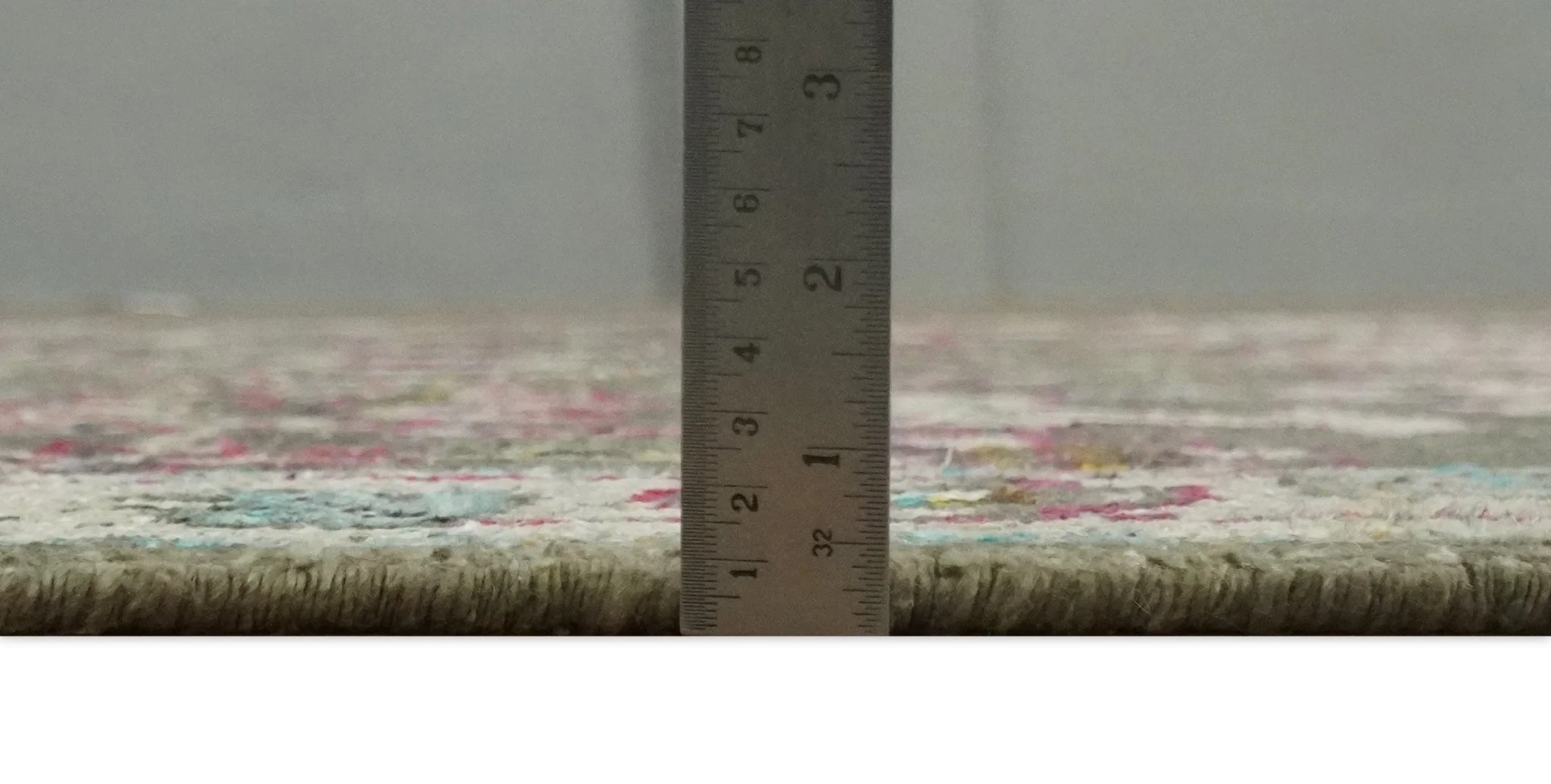 Antique Moss Green 5x8 Hand Knotted Beige and Pink Persian made of Bamboo Silk Area Rug | OP70 - Image 9