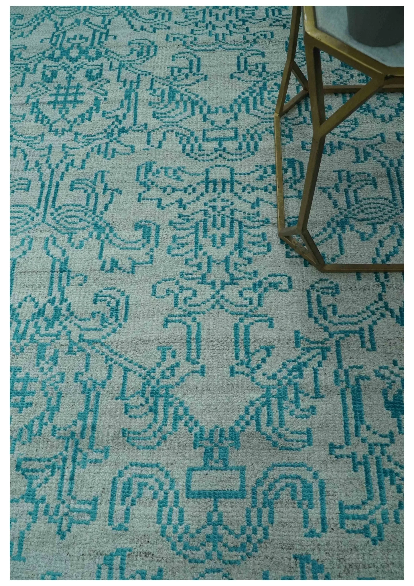 Antique design 6.5x10 Silver and Blue Traditional Hand Knotted wool Area Rug - Image 2