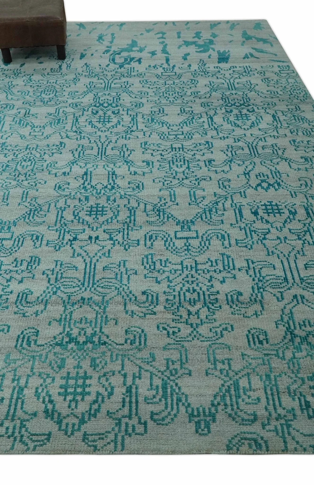 Antique design 6.5x10 Silver and Blue Traditional Hand Knotted wool Area Rug - Image 3