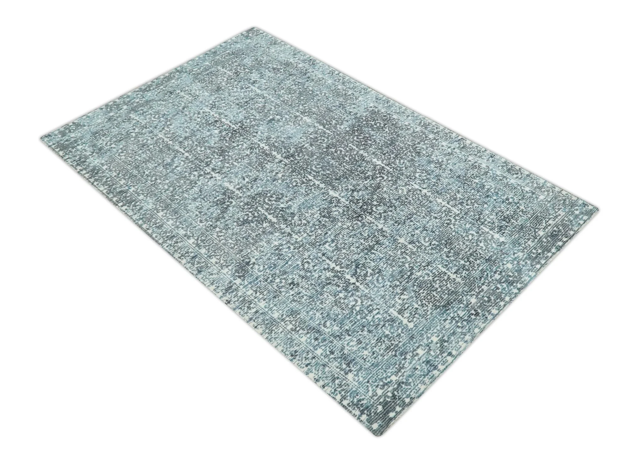 Premium look antique Design Teal, Charcoal and Ivory 5x8 Hand loom wool and Viscose Area Rug - Image 10