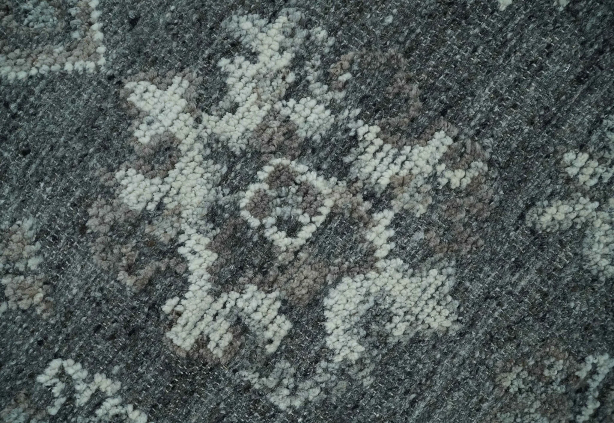 Antique Style Charcoal and Ivory 8x10 hand knotted Oushak wool Area rug - Image 4
