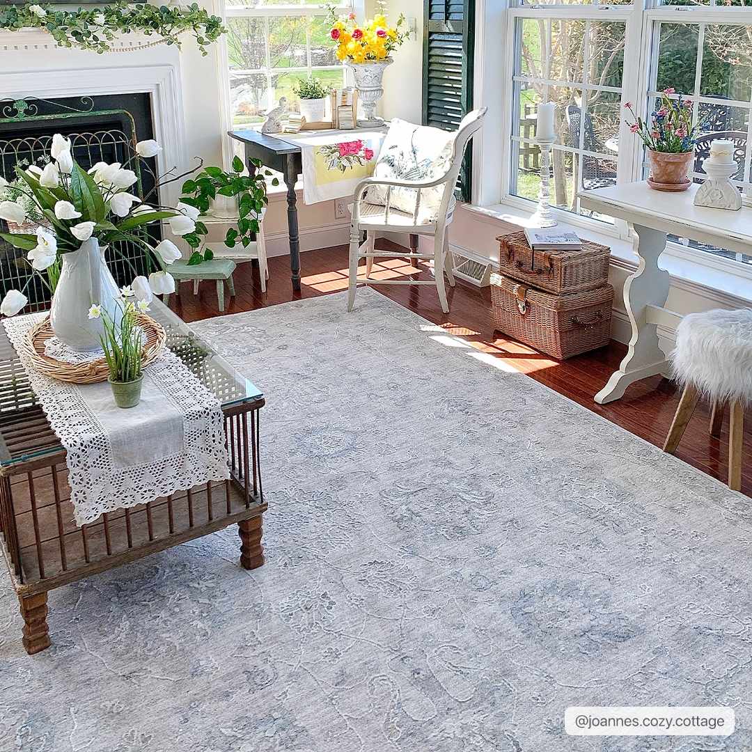 Antique Look Floral Beige and Charcoal Traditional Design Area Rug - Image 2
