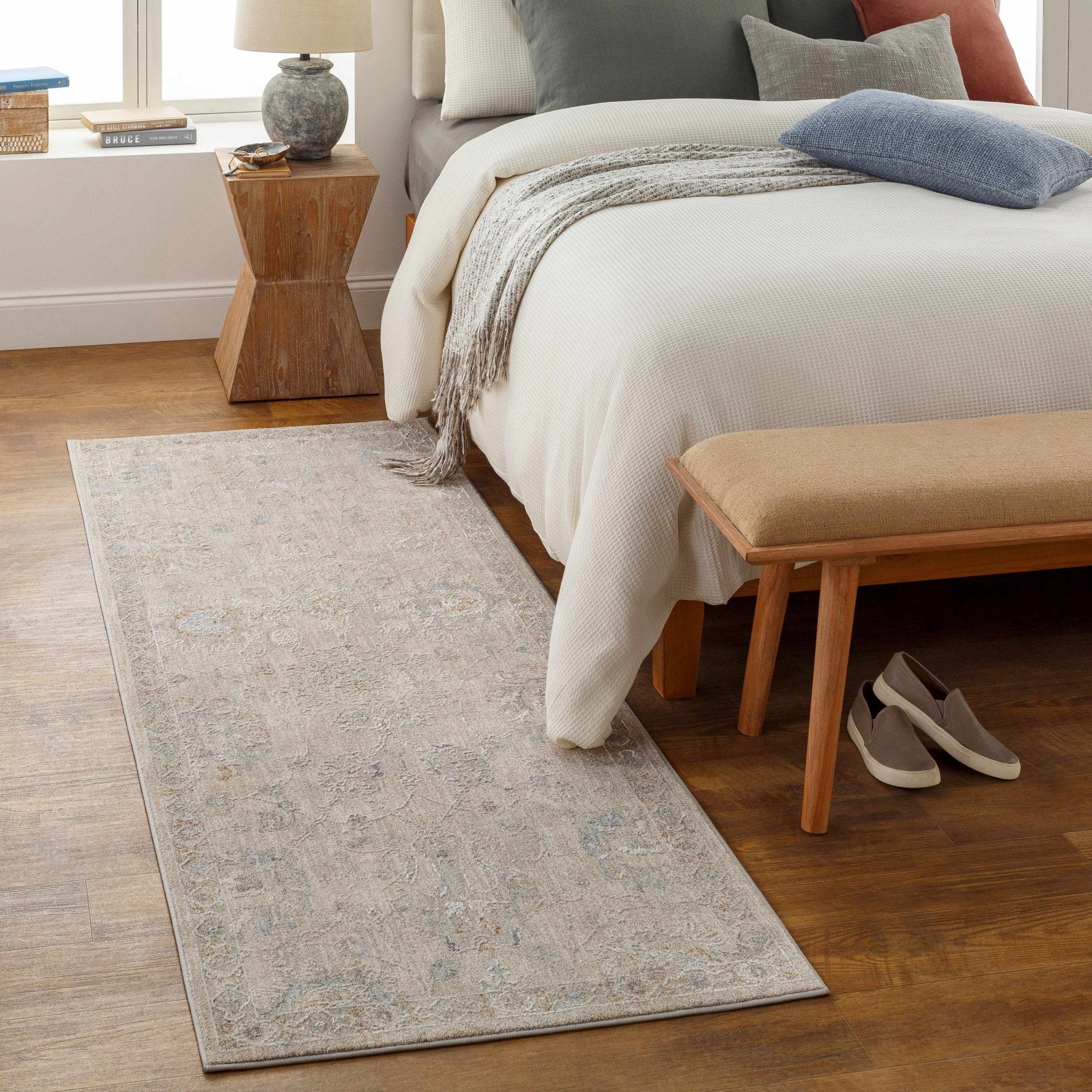 Antique Look Floral Beige and Charcoal Traditional Design Area Rug - Image 8