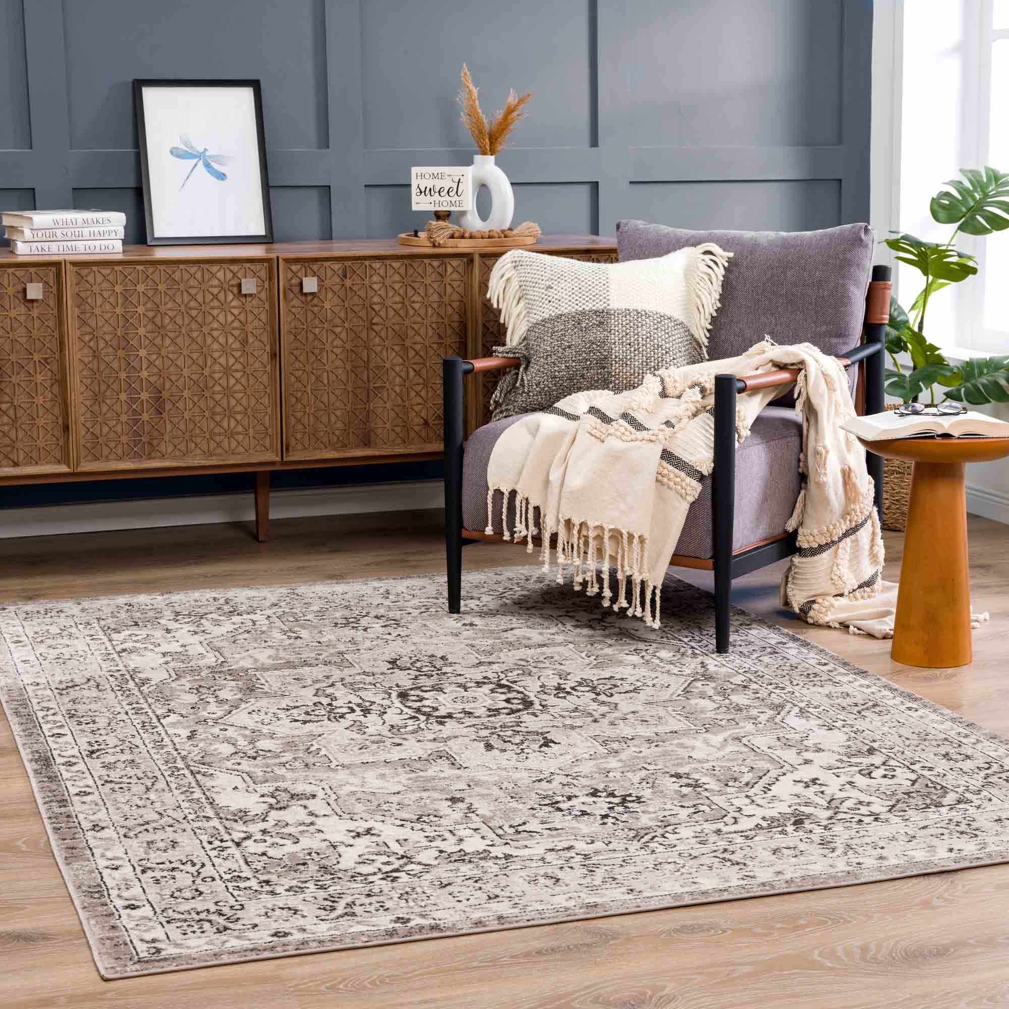 Medallion Light Pink, Ivory and Charcoal Traditional Heriz design Area Rug - Image 14