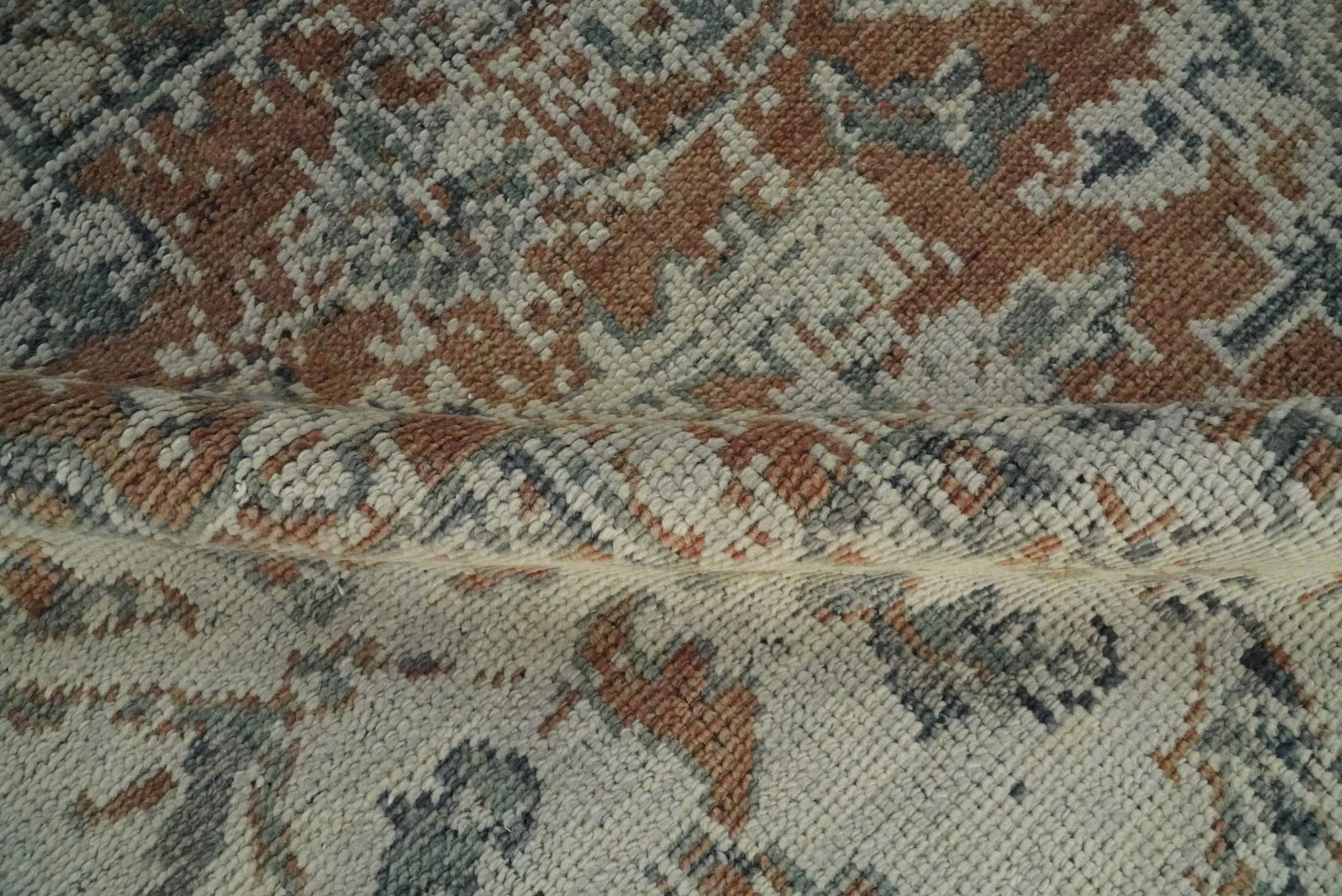 Vintage Distressed Turkish Hand Knotted Serapi Rust, Ivory and Charcoal Traditional Antique Multi Size wool Area Rug - Image 10
