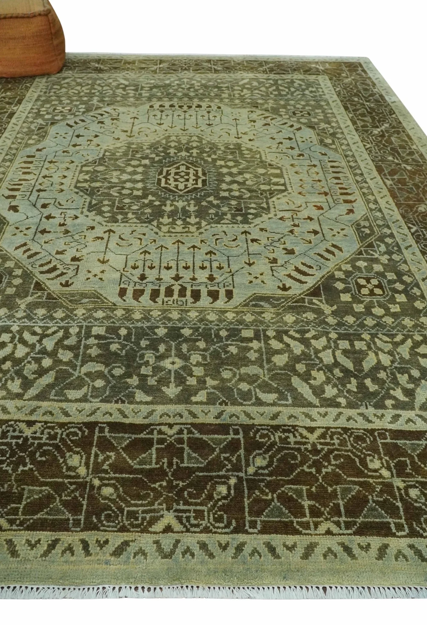 9x12 Antique Style Hand Knotted Green and Silver Medallion Pattern Wool Area Rug - Image 3
