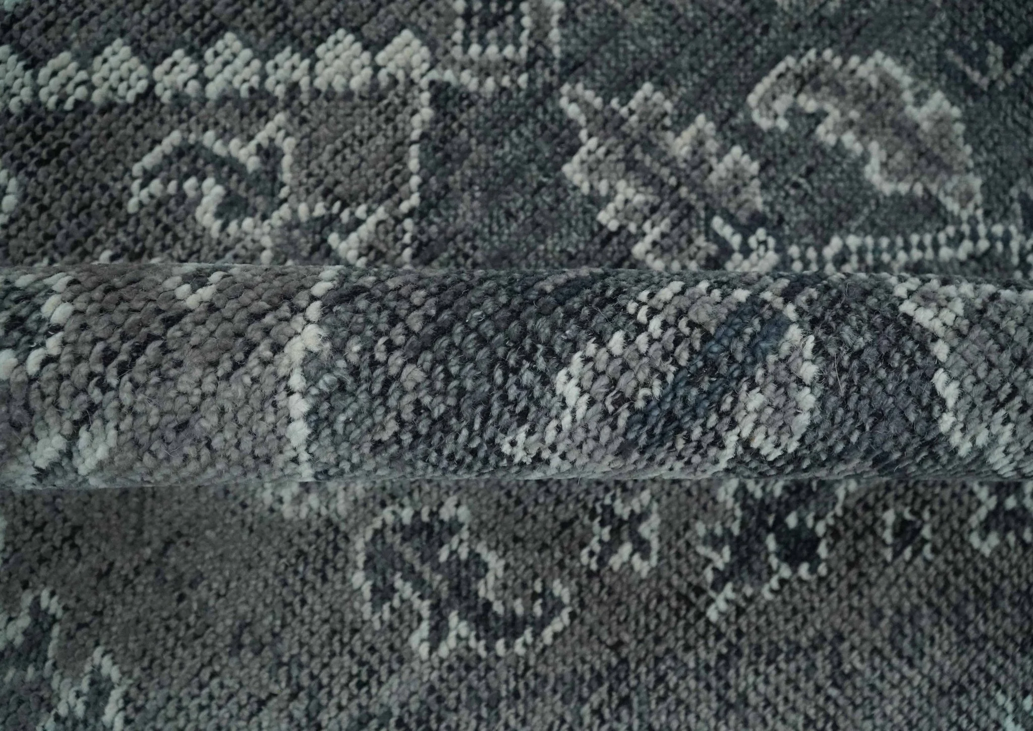 Antique Style Hand Knotted Multi Size Charcoal and Silver Traditional Low Pile Wool Area Rug - Image 6