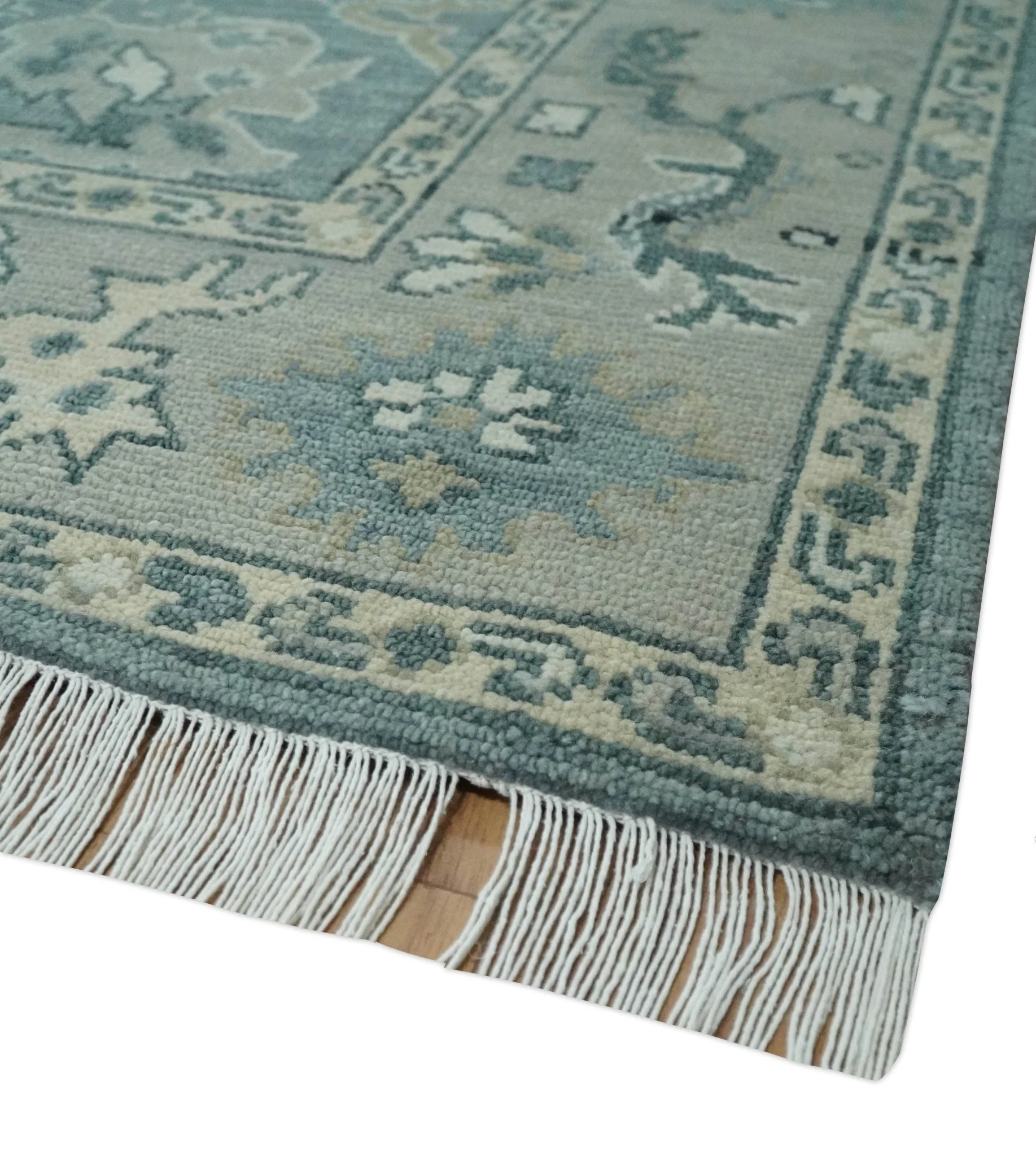 Antique Hand Knotted Oushak Gray and Silver Traditional wool Area Rug - Image 5