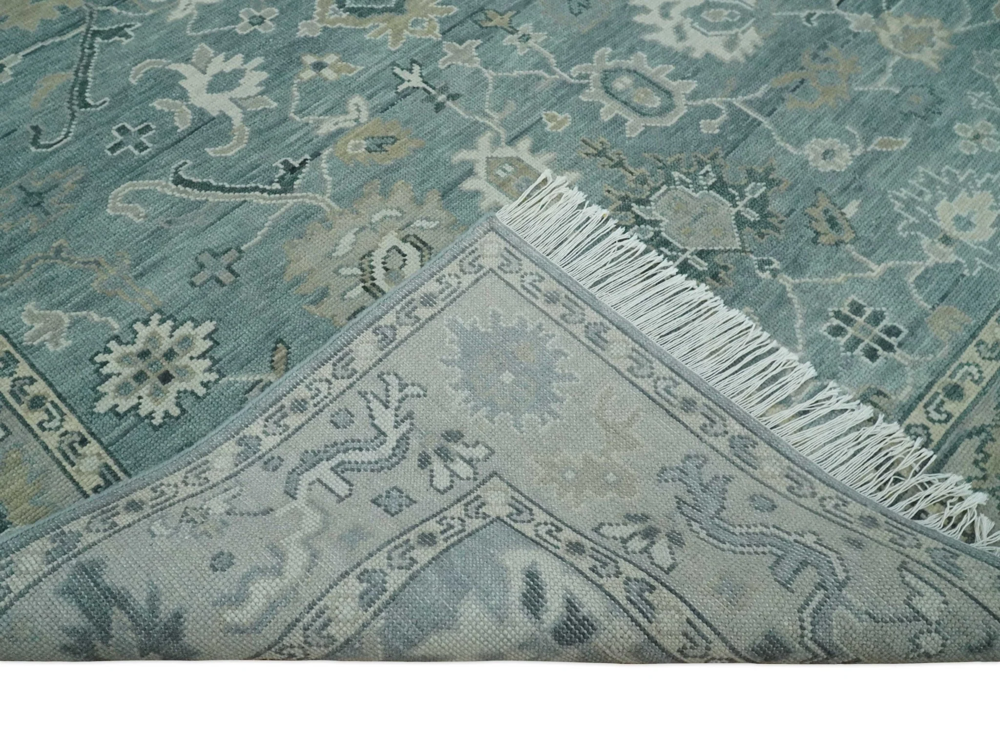 Antique Hand Knotted Oushak Gray and Silver Traditional wool Area Rug - Image 7