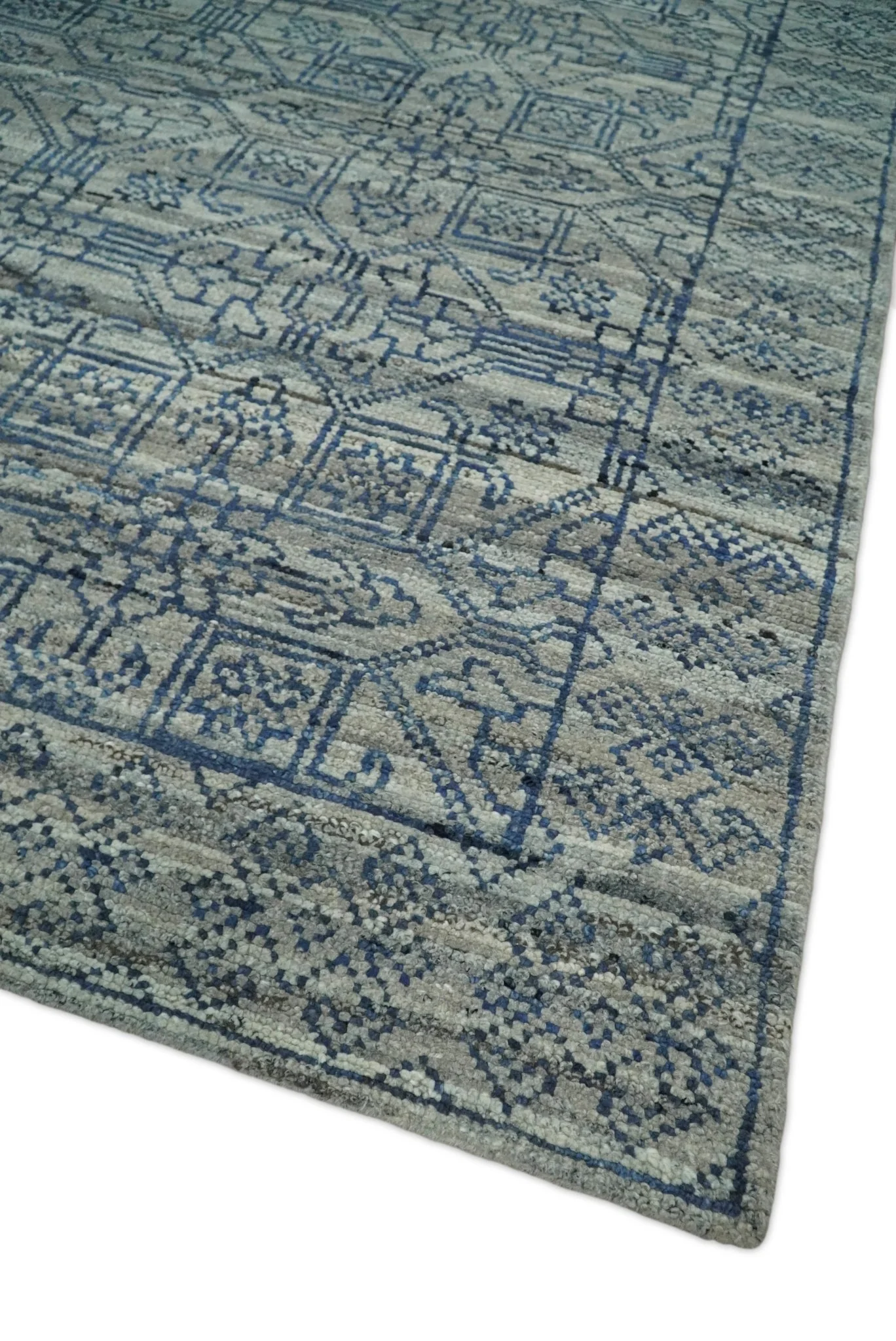 8x10 Silver, Gray and Blue Traditional Persian Minimal Area Rug | TRD43580810 - Image 6