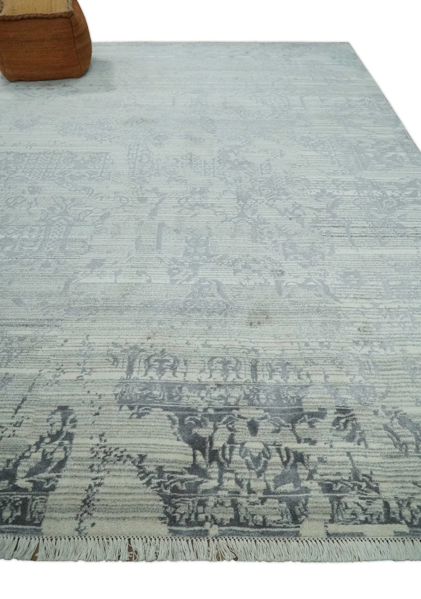 Antique Style transitional 8x11 Beige and Charcoal hand knotted Wool and art silk Area Rug - Image 3