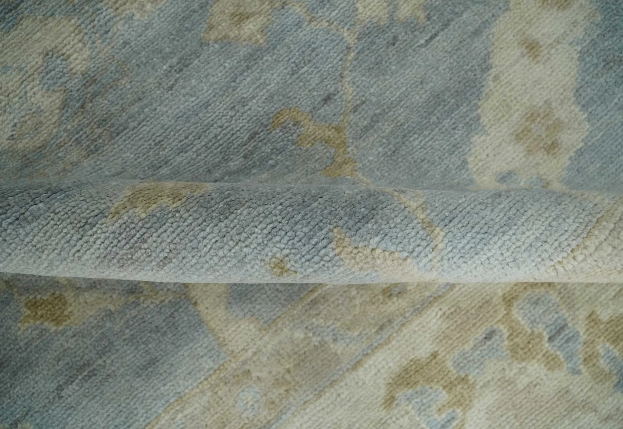 Antique look Charcoal and Beige Hand knotted Traditional Oushak wool Area Rug - Image 6
