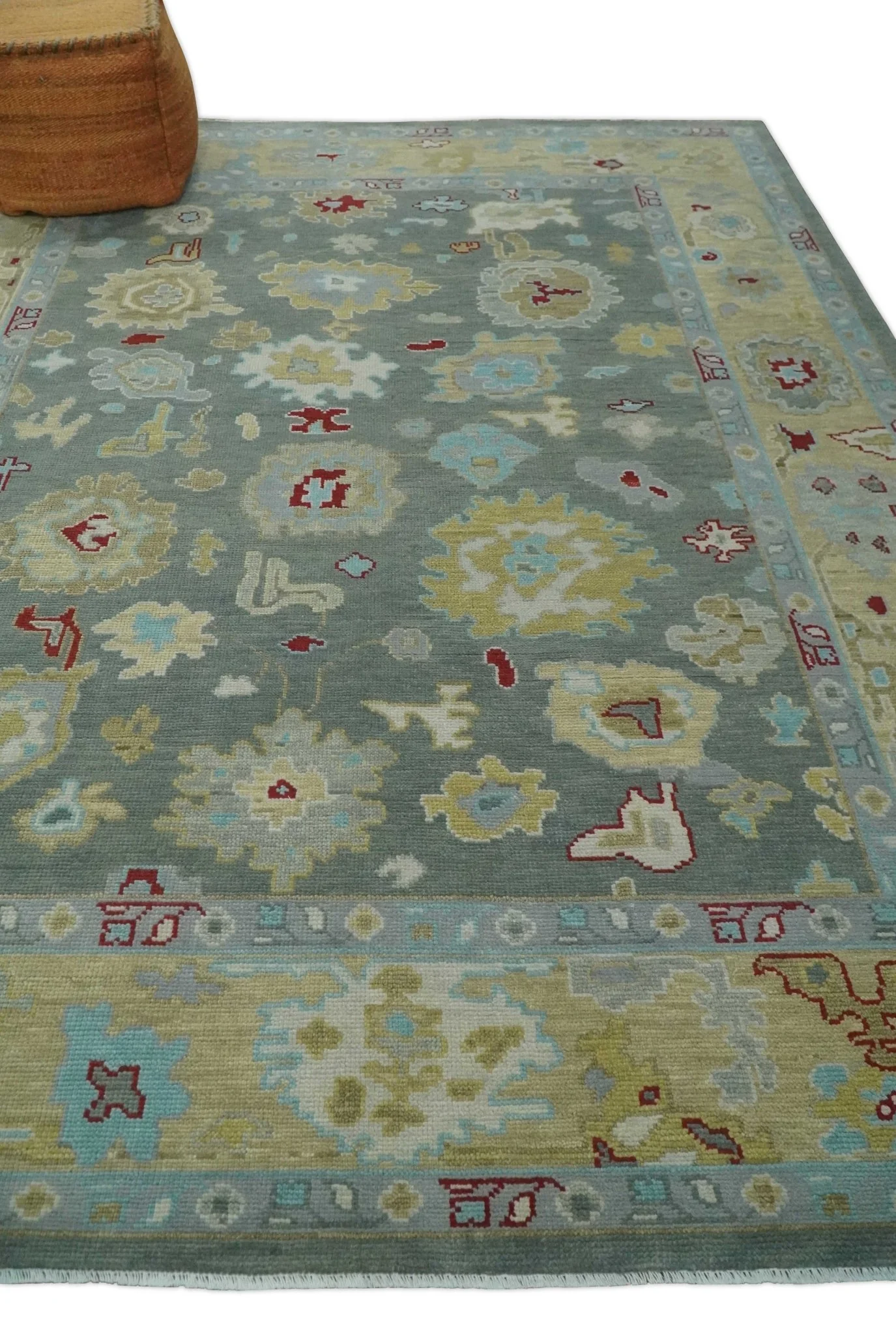 Antique look Hand Knotted Silver and Beige Traditional Oushak Wool Area Rug - Image 2