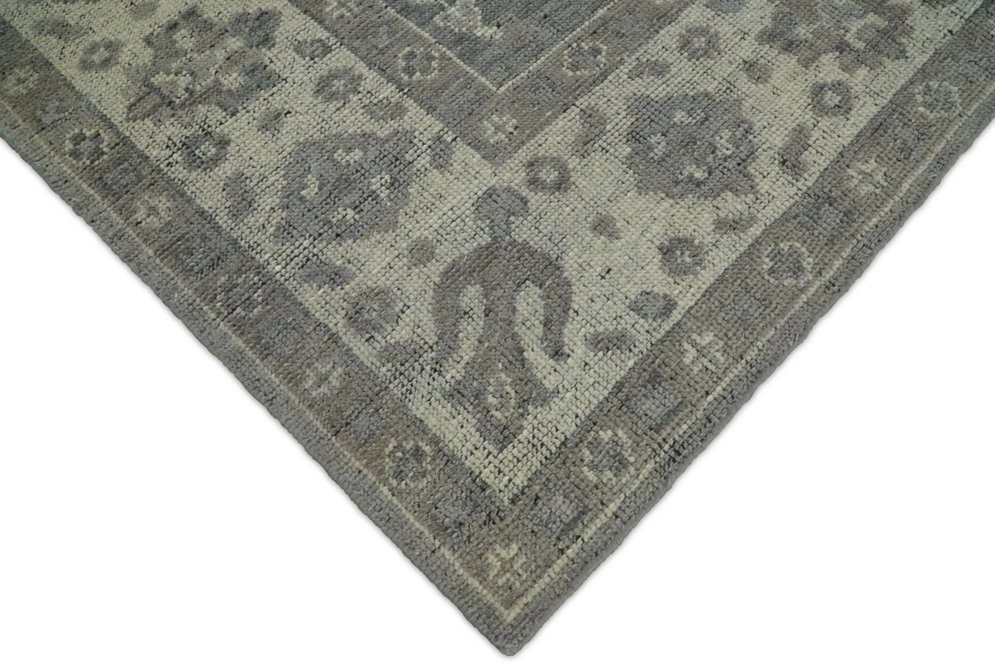 Custom Made Vintage Distressed Hand Knotted Serapi Gray and Beige Traditional Antique Area Rug - Image 5