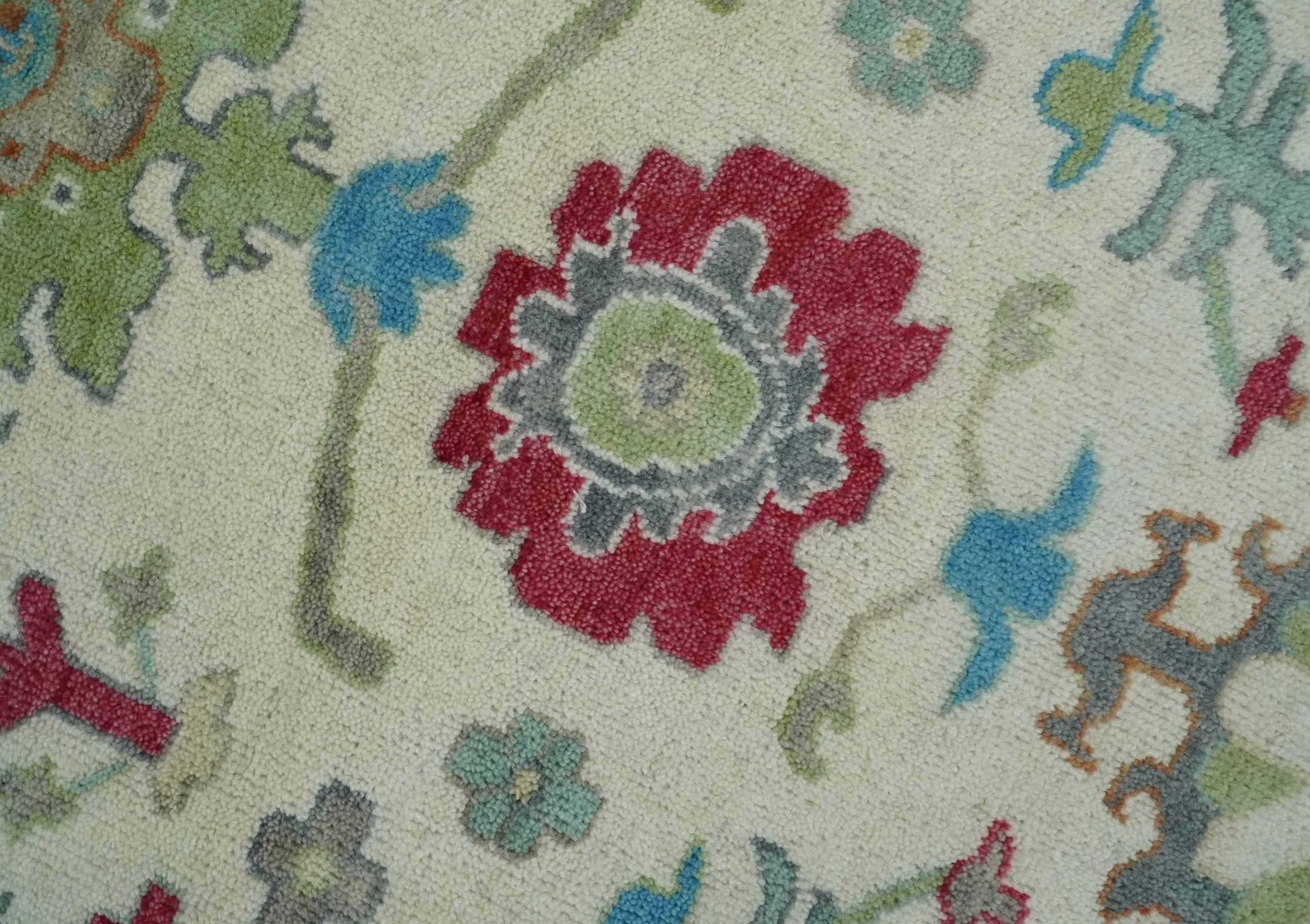 Antique Style Oushak 8x10 Wool Ivory and Blue Vibrant Colorful Hand knotted Area Rug - Image 4