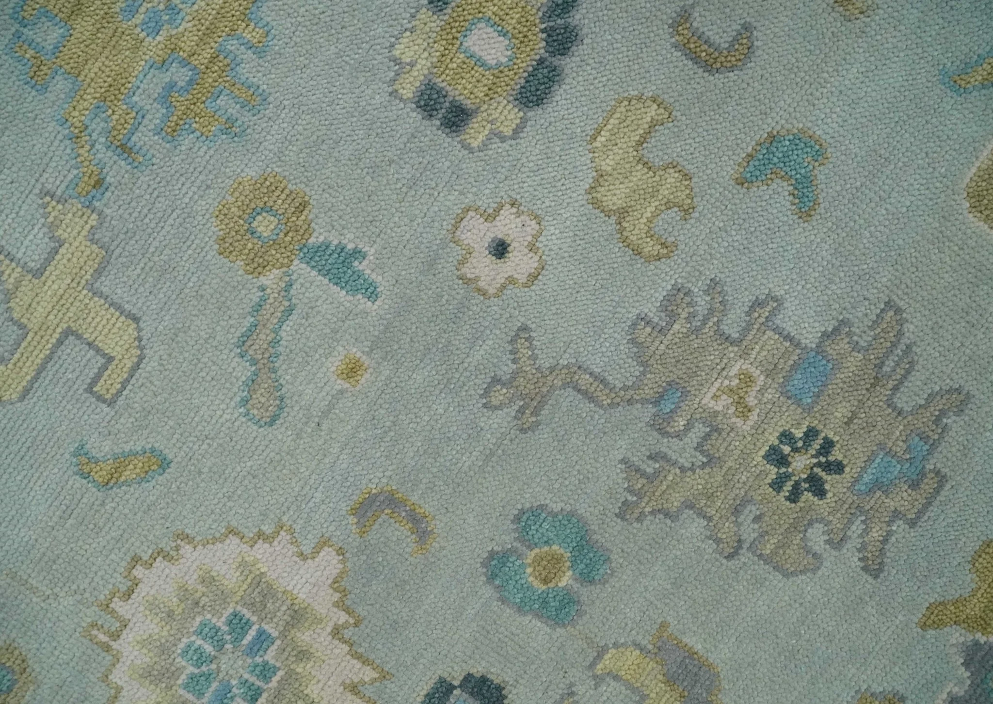Antique Silver and Gold Vibrant Colorful Hand knotted Oushak wool Area Rug - Image 4