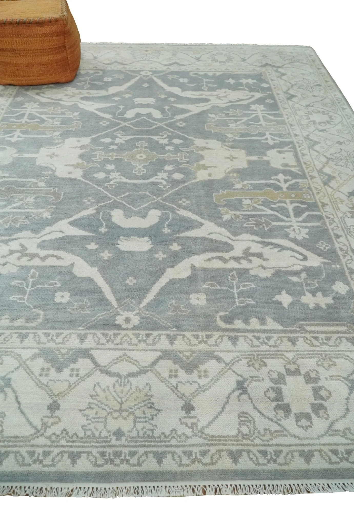 Antique Silver, Ivory and Beige Hand Knotted 8x10 Oriental Oushak Wool Area Rug, Living Room Rug | TRDCP1159810 - Image 3