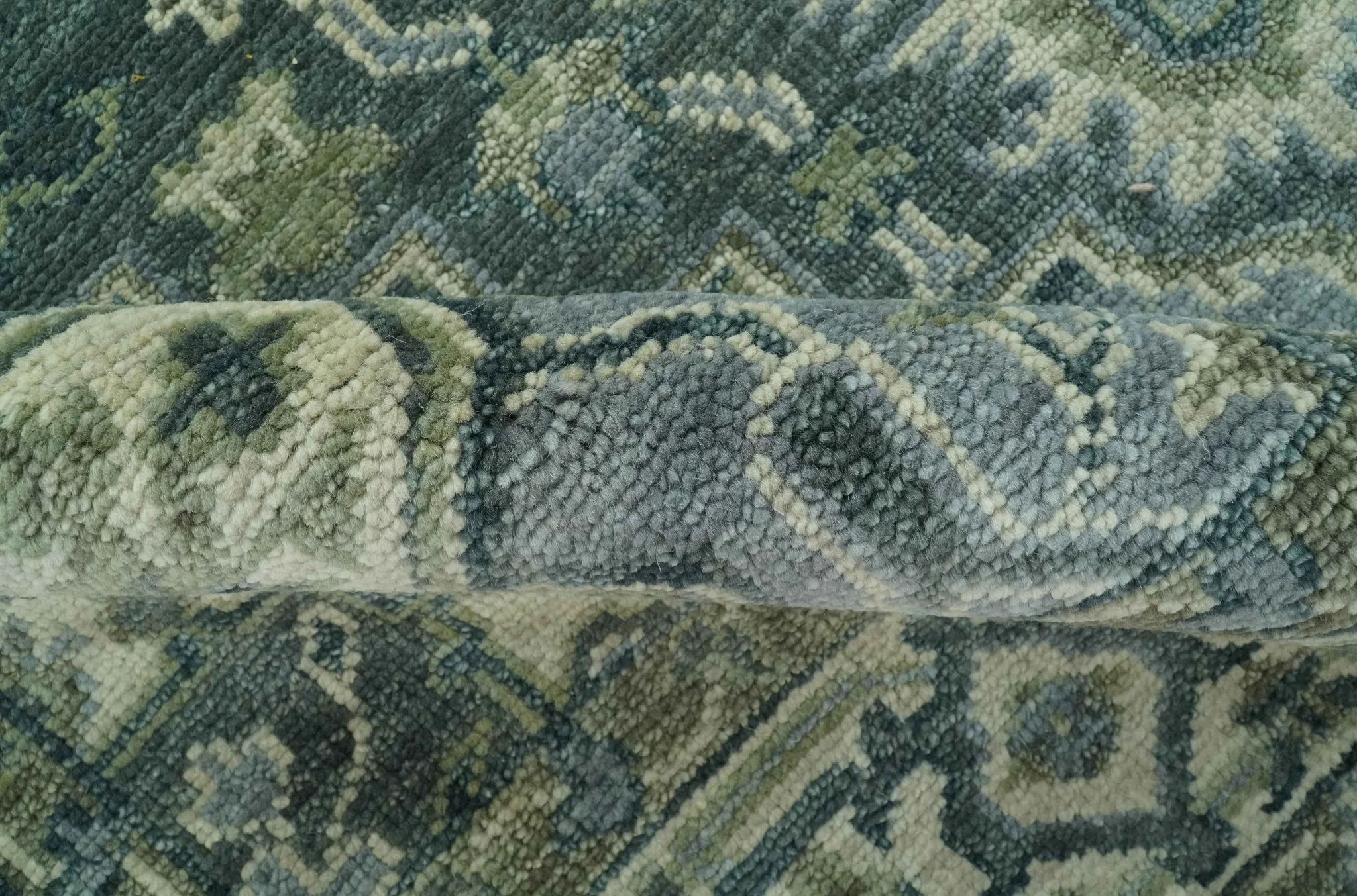 Hand Knotted Ivory, and Shades of Gray Traditional Custom made wool rug - Image 6