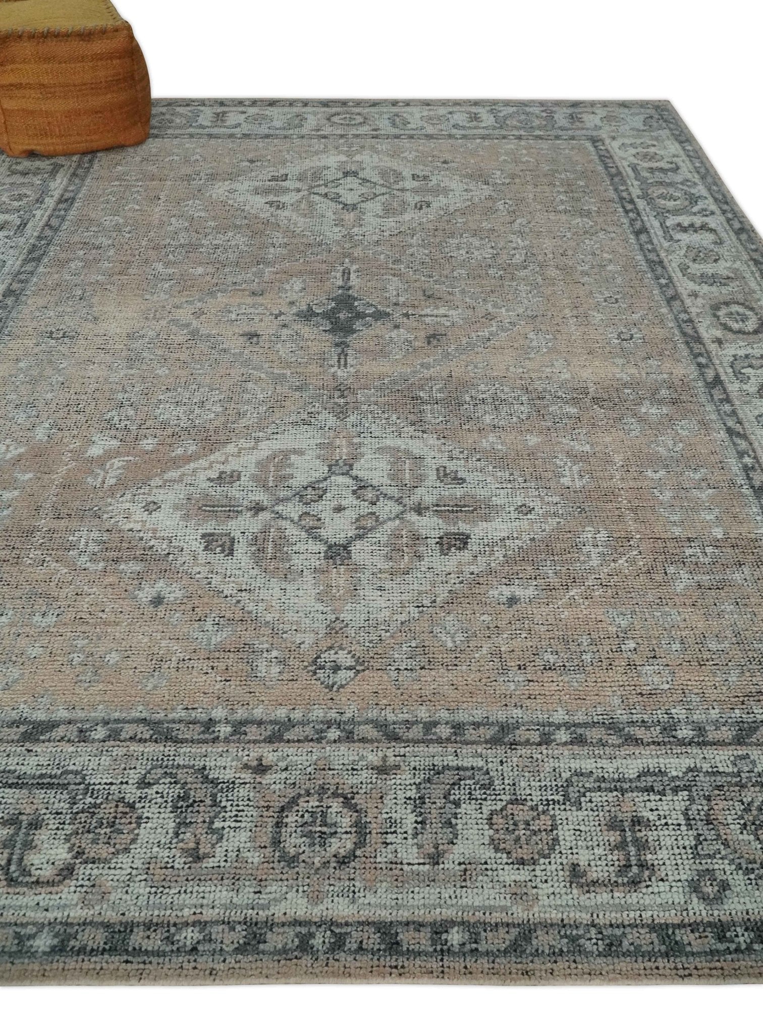 Antique Style Peach, Ivory and Charcoal 8x10 Hand knotted Traditional wool Area Rug - Image 3