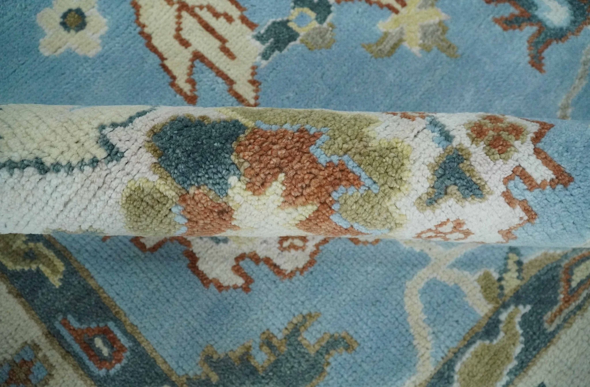 8x10 Aqua and Ivory Vibrant colorful Hand knotted Traditional oushak wool area rug - Image 7