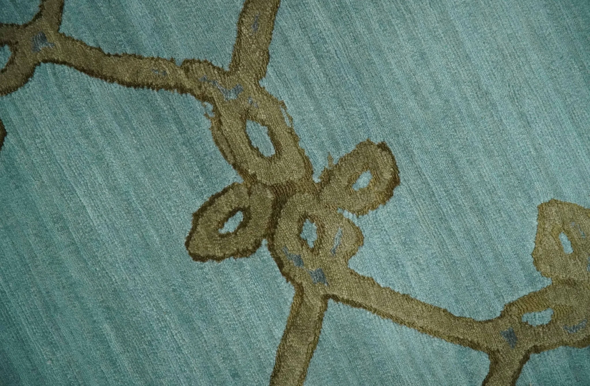 Modern Geometrical Aqua, Camel and Charcoal 6x9 Hand loom Wool and Art Silk Area Rug - Image 4