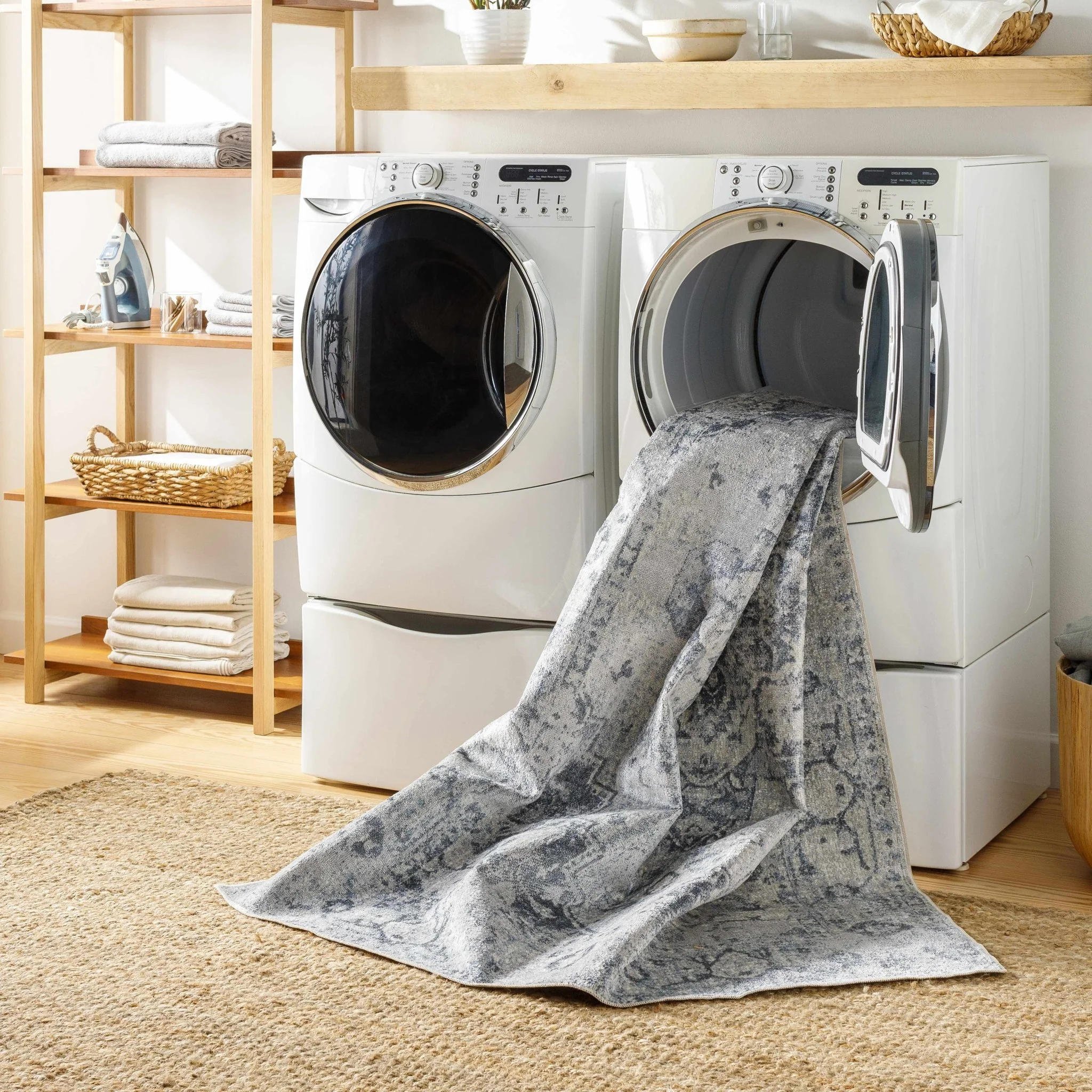 Traditional Design Aqua Blue And Ivory Machine-Washable Area Rug - Image 7