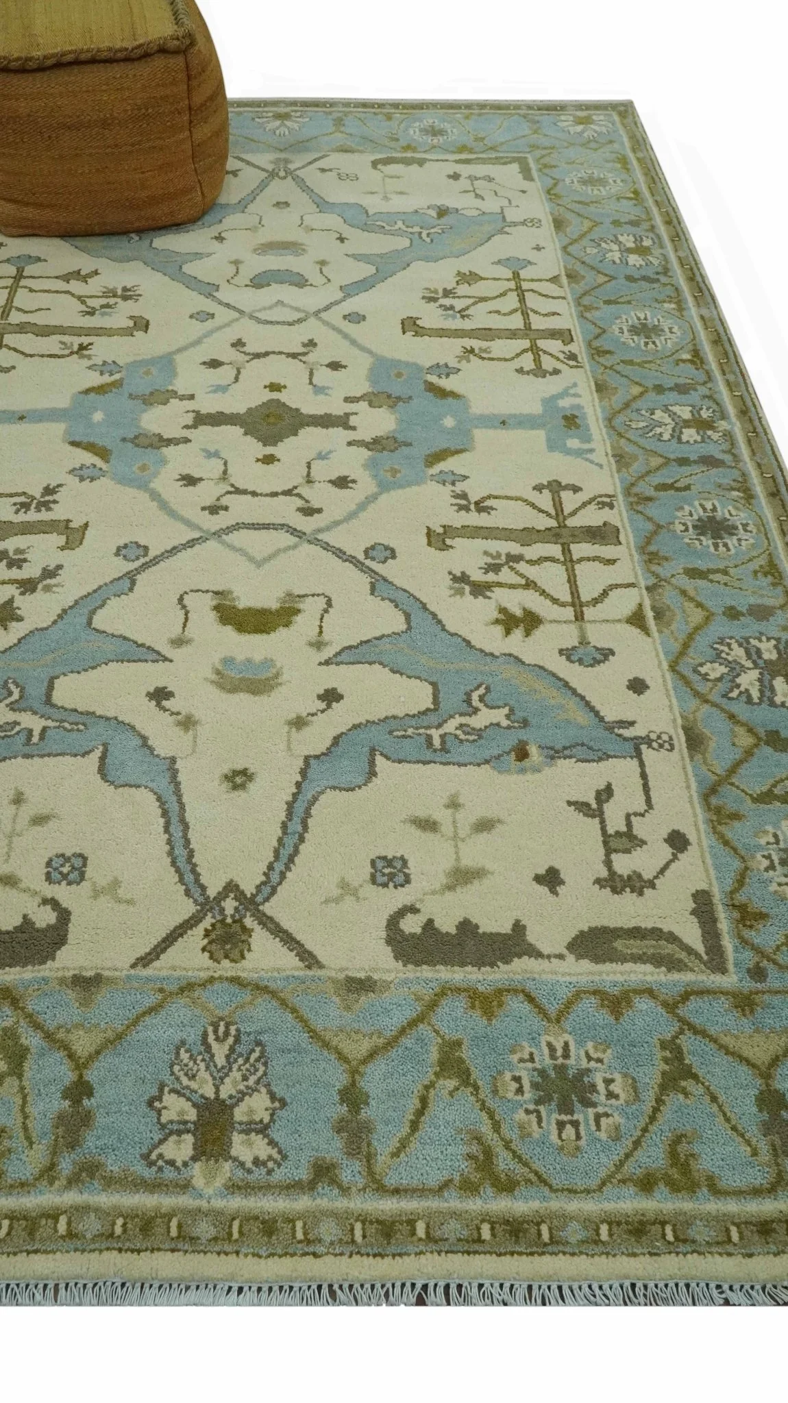 Beige and Aqua Hand Knotted 6x9 Traditional Oriental Oushak wool area rug - Image 3