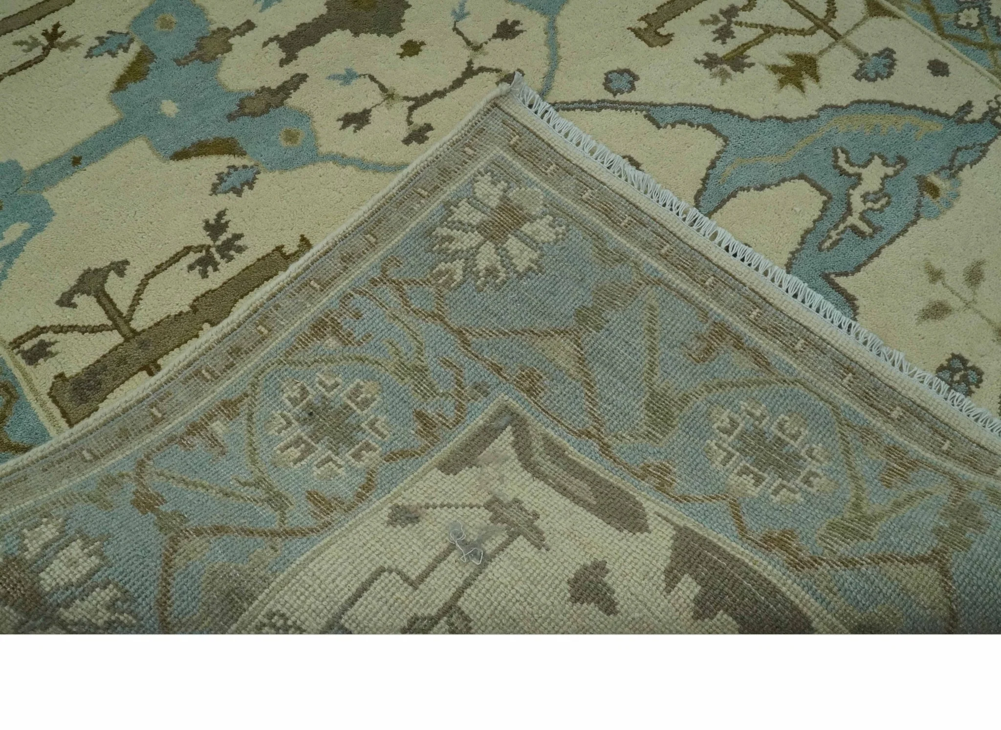 Beige and Aqua Hand Knotted 6x9 Traditional Oriental Oushak wool area rug - Image 7