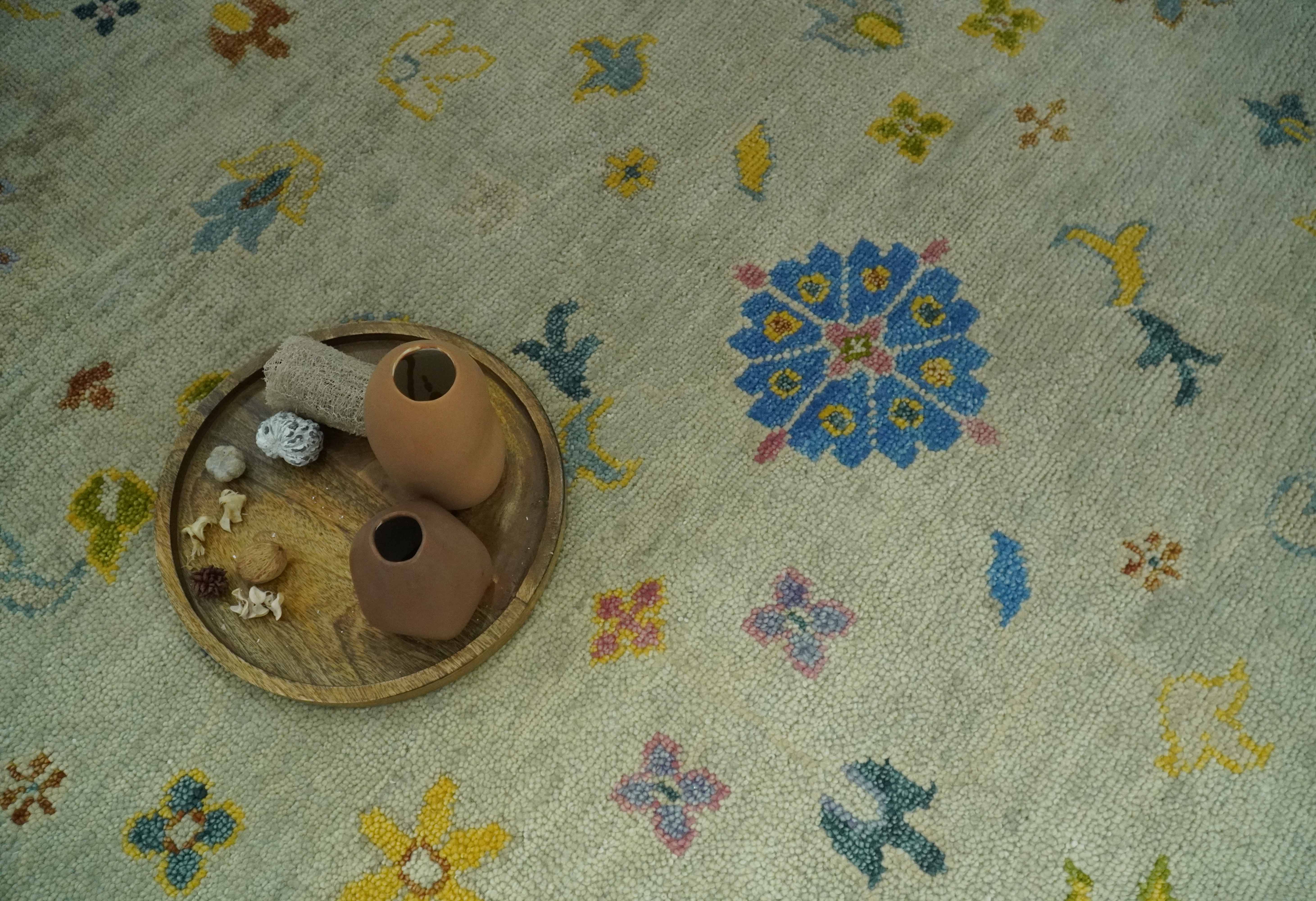 Beige and Blue Hand Knotted 8x10 Traditional Floral wool area rug - Image 9