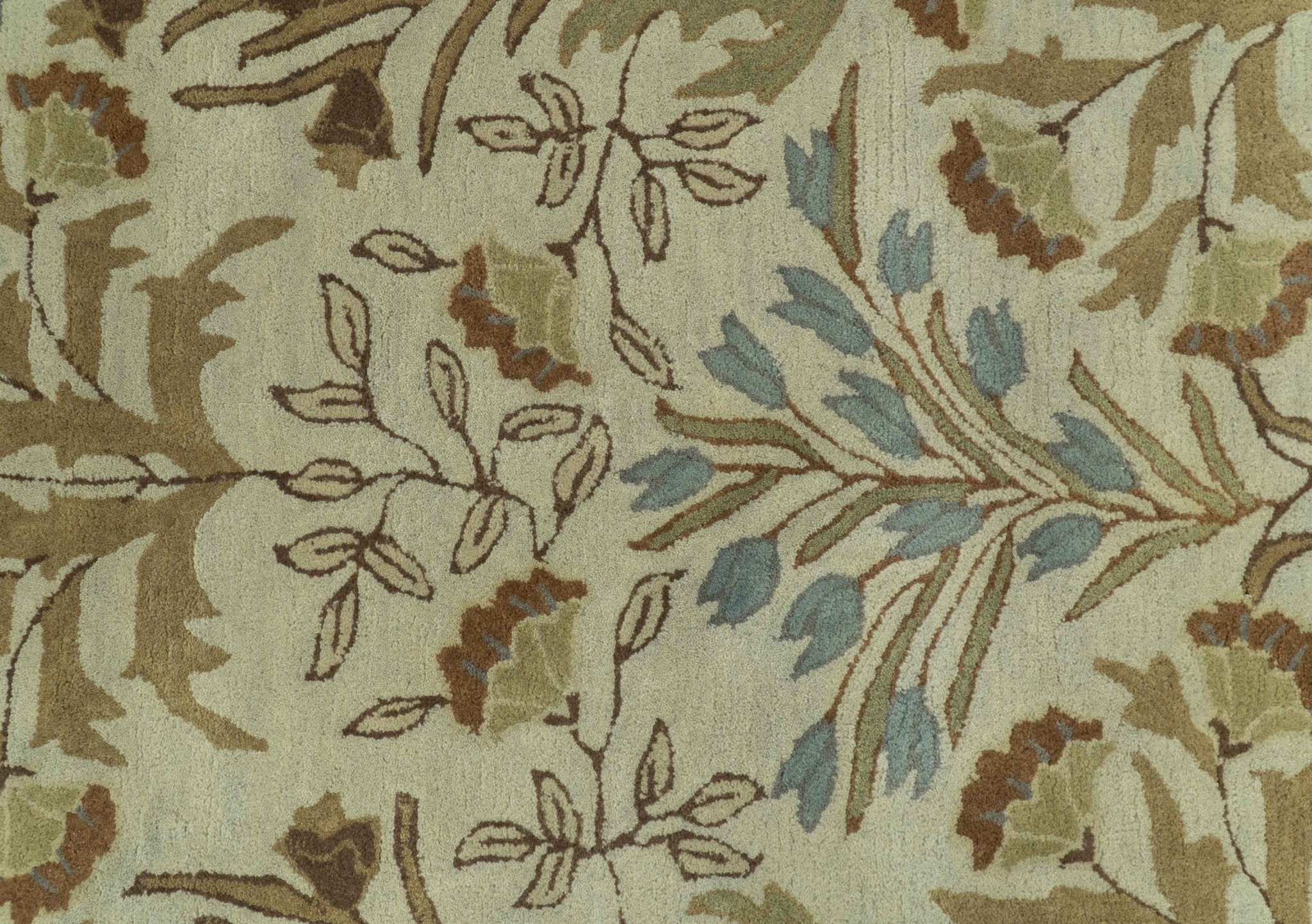 Beige And Brown Traditional Floral Design Hand Tufted 8x10 Wool Area Rug - Image 7