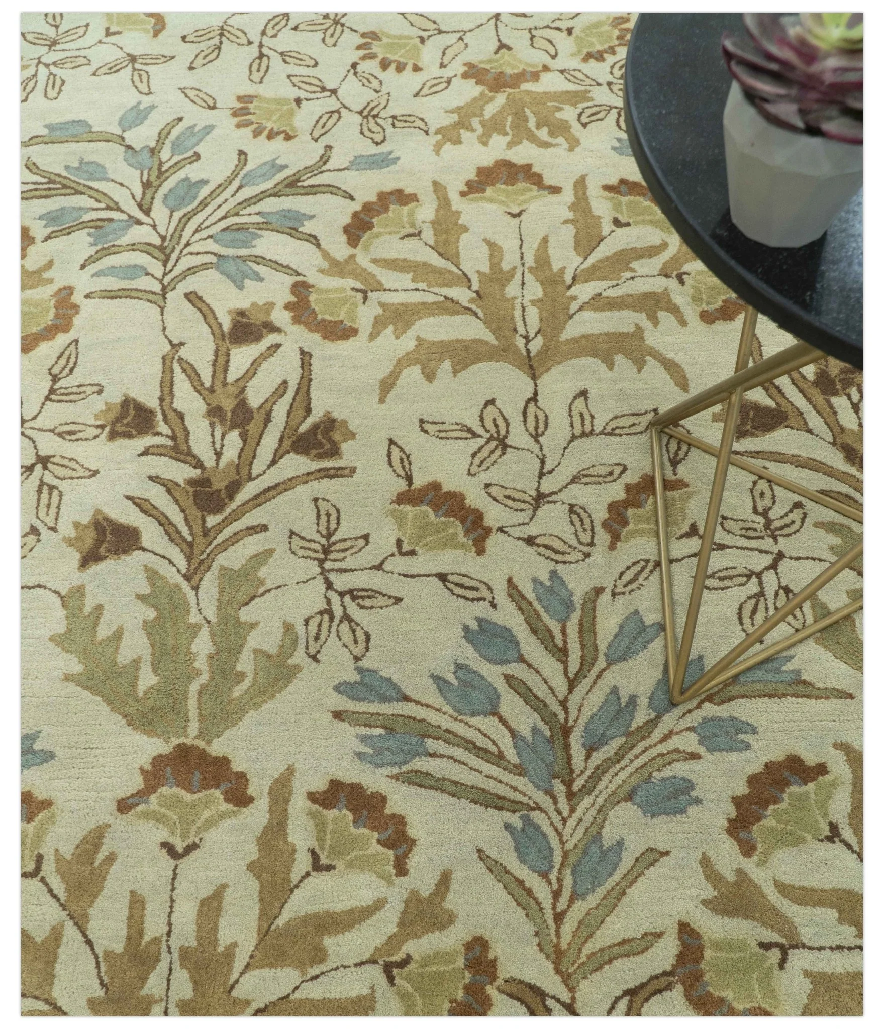 Beige And Brown Traditional Floral Design Hand Tufted 8x10 Wool Area Rug - Image 8