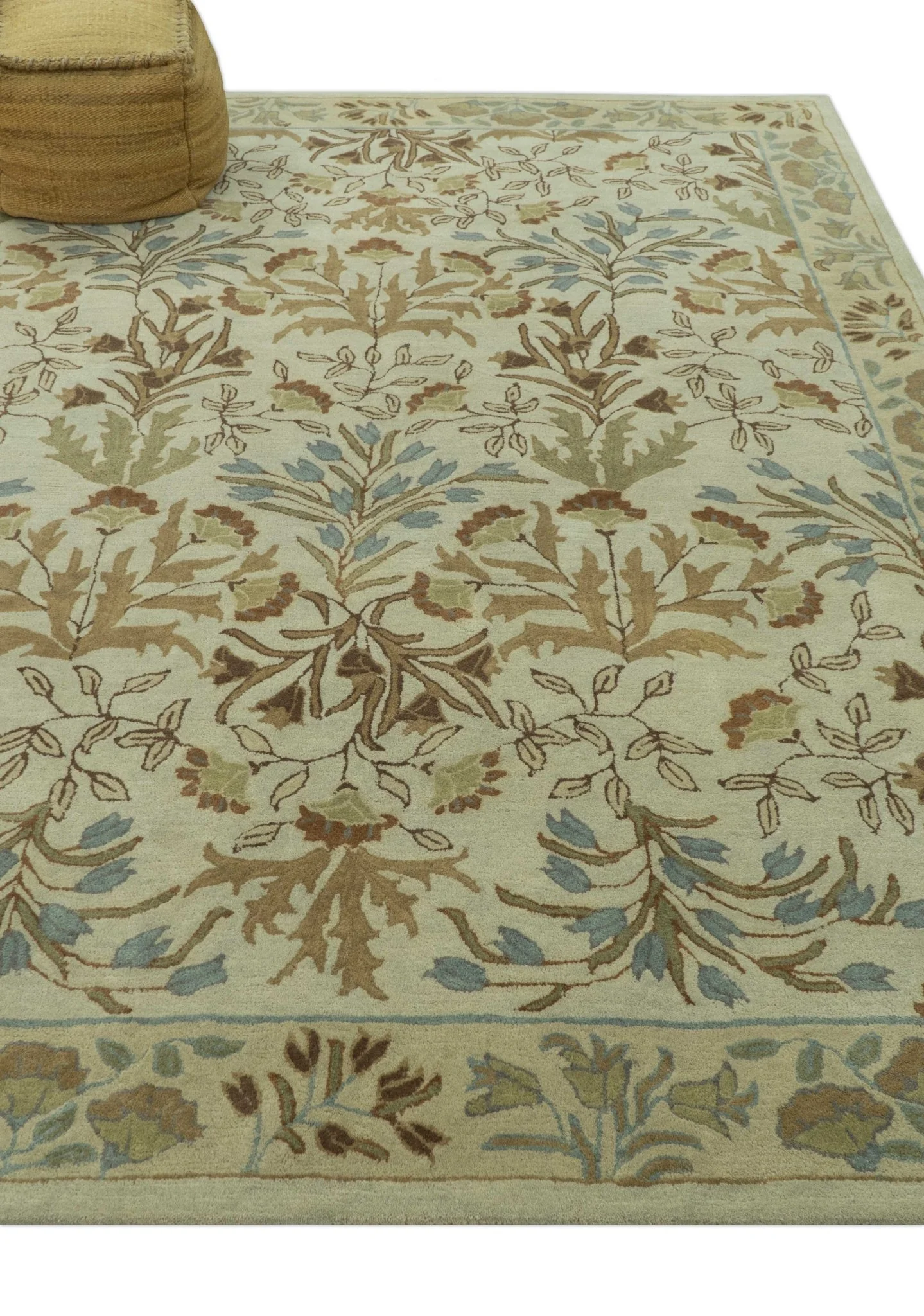 Beige And Brown Traditional Floral Design Hand Tufted 8x10 Wool Area Rug - Image 9