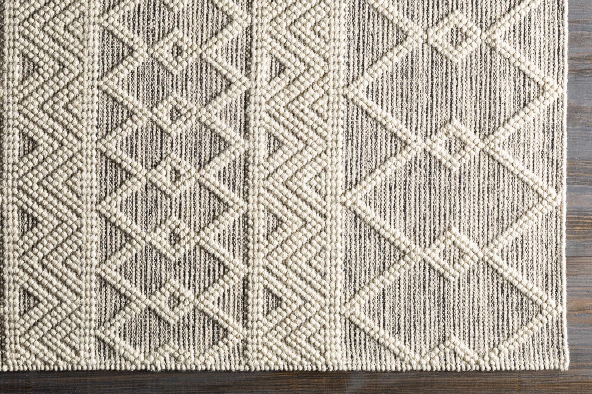 Beige and Charcoal Chevron Tasseled Texture Hand Woven Wool Area Rug - Image 7