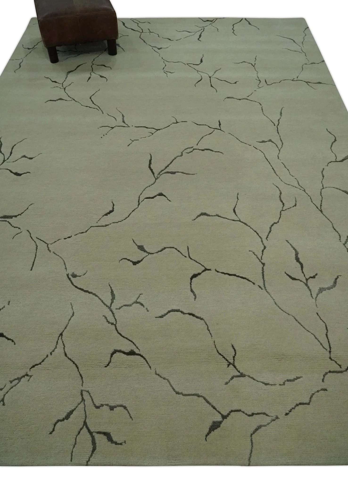 Beige and Charcoal Hand loom Crack Design 6x9 wool and Art Silk Area Rug - Image 4