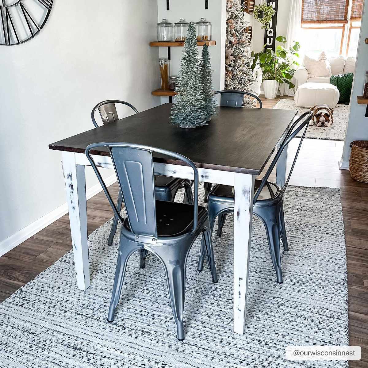 Contemporary Beige and Gray Hand Woven Chevron Design Wool Area Rug - Image 5