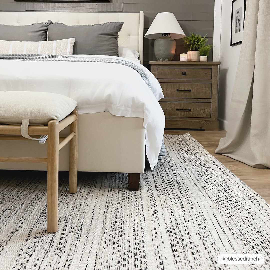 Contemporary Beige and Gray Hand Woven Chevron Design Wool Area Rug - Image 6