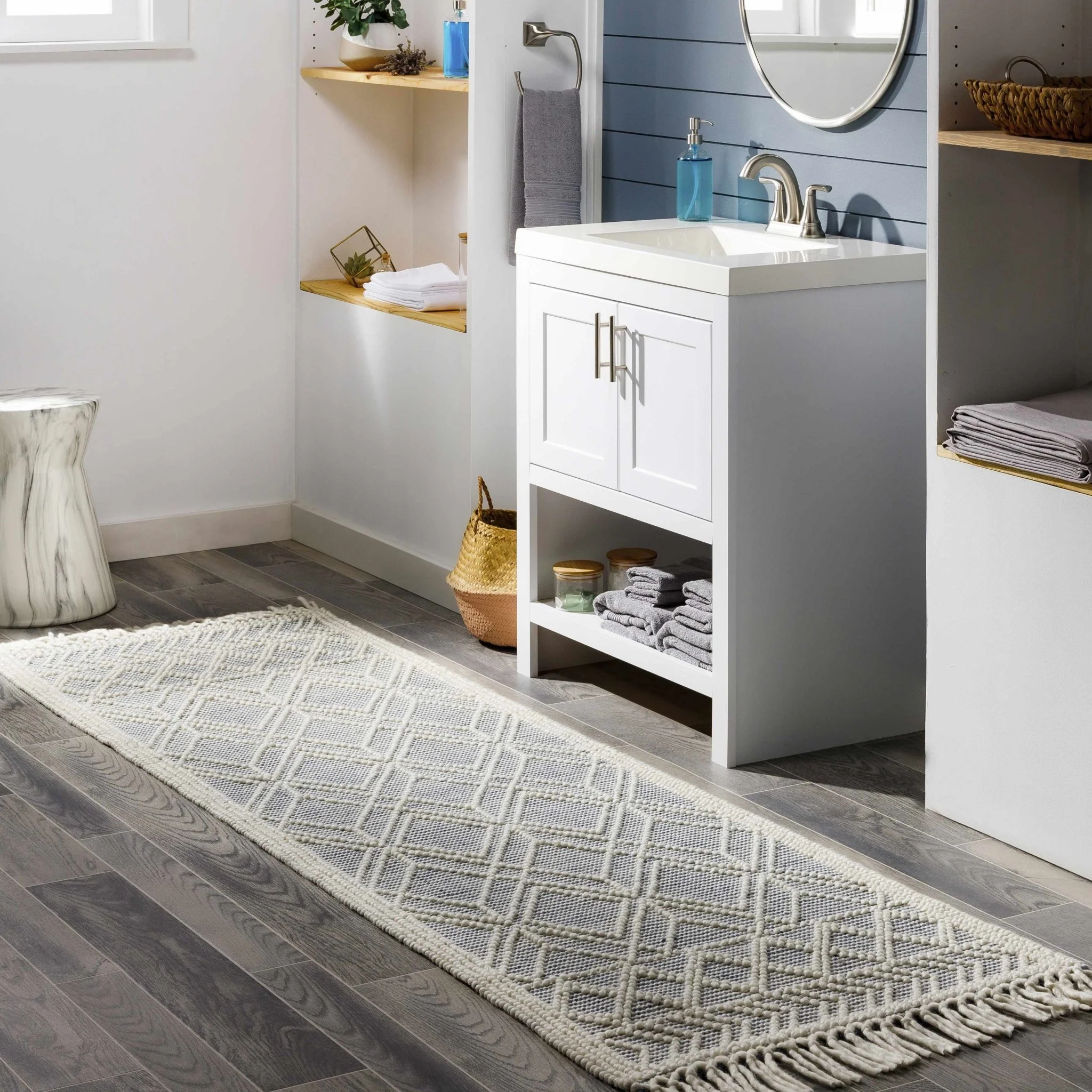 Beige and Gray Hand Woven Tasseled Texture Wool and Cotton Blended Rug - Image 4
