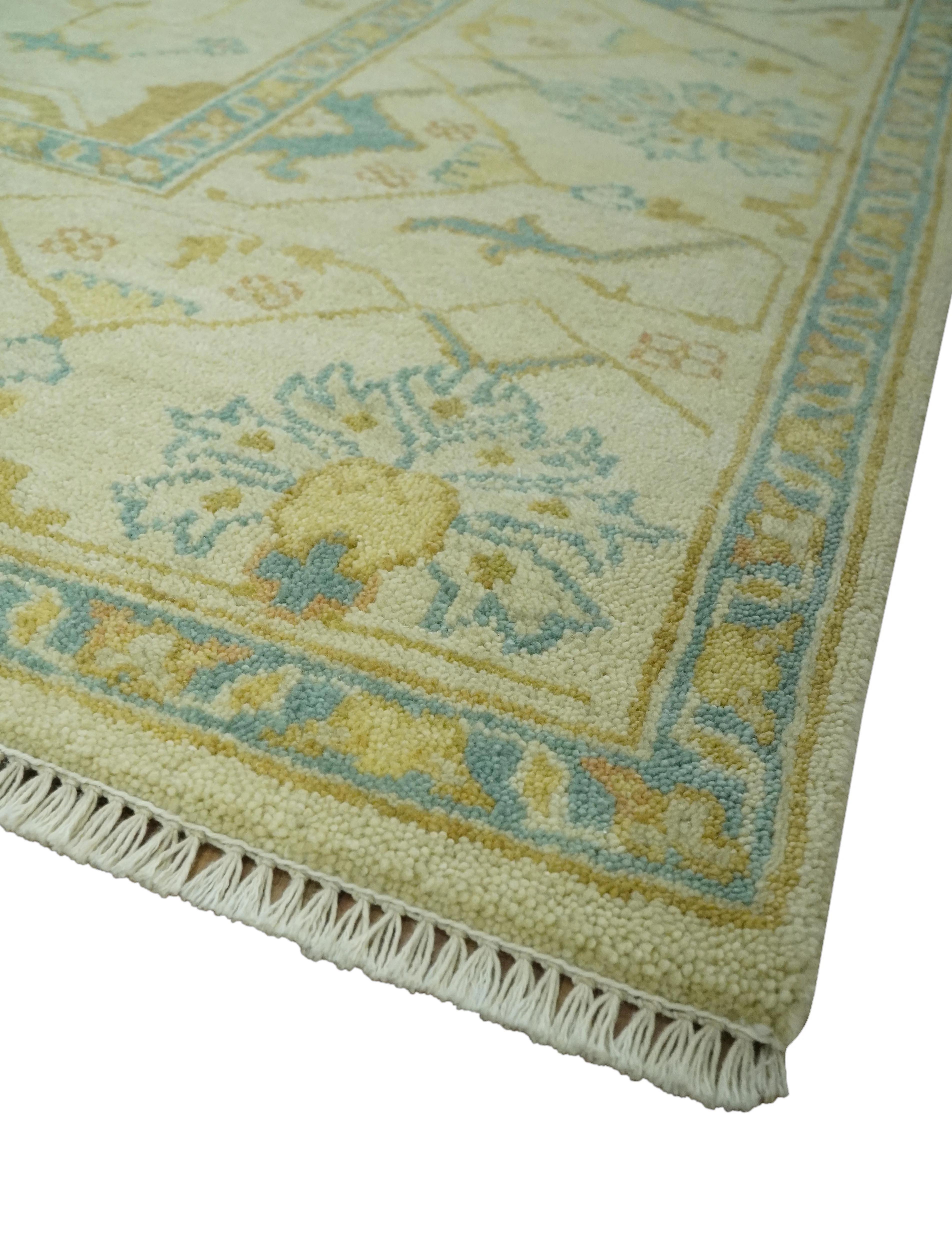 Hand Knotted Beige and Gray 8x10 Traditional Oriental Oushak wool area rug - Image 5