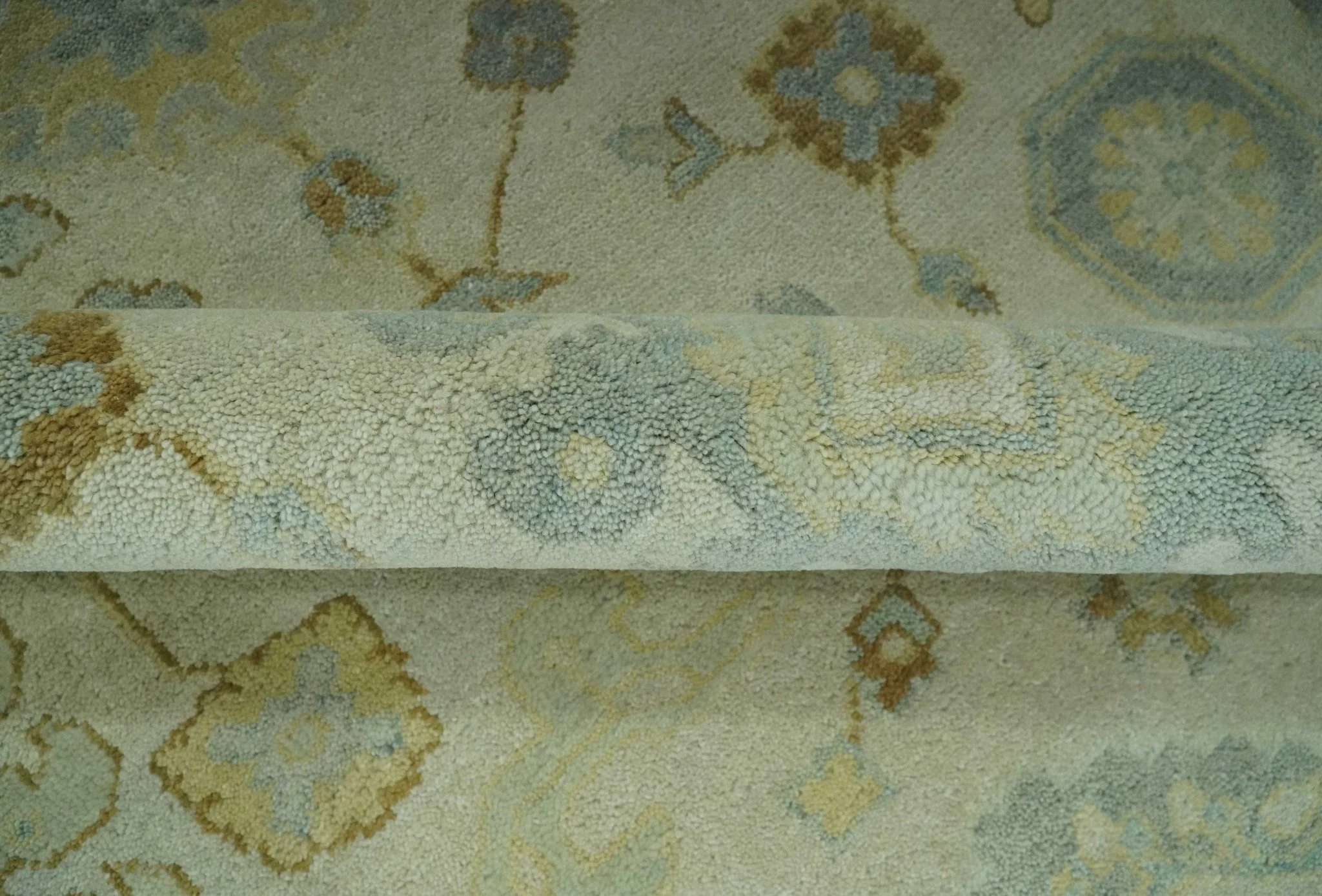Beige and Gray 8x10 Hand Knotted Traditional Oriental Oushak wool area rug - Image 7