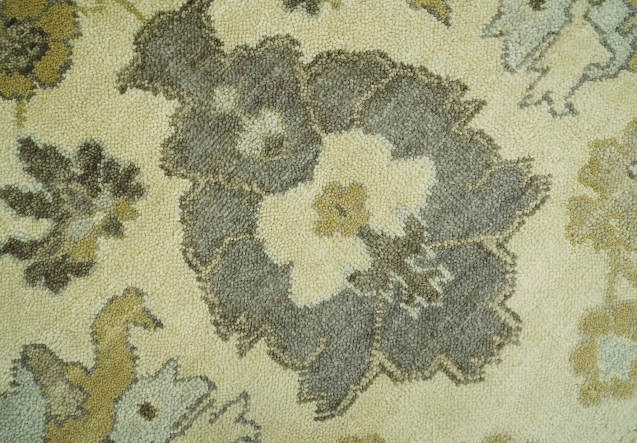 Beige and Gray 8x10 Hand Knotted Traditional Oriental Oushak Wool area rug - Image 4