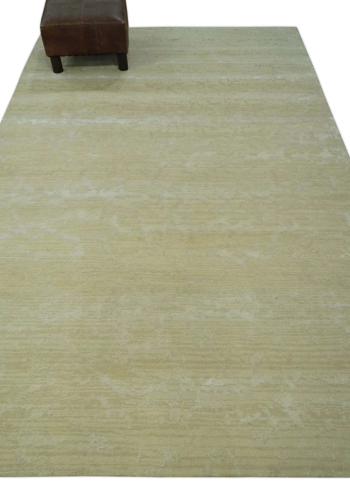 Beige and Ivory Modern Abstract Hand loom 5x8 wool And Art Silk Area Rug - Image 4