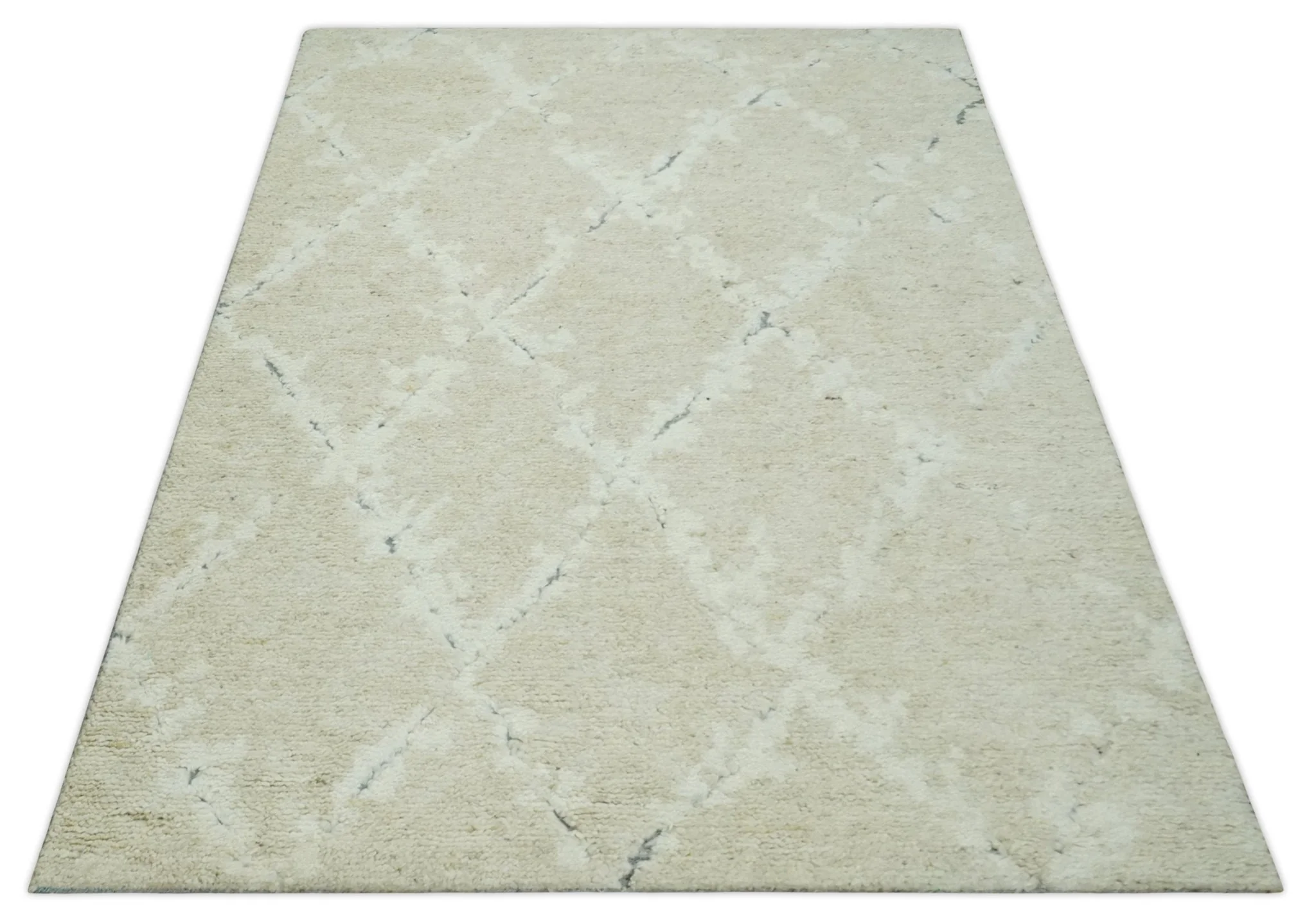 Beige and Ivory Traditional Hand Knotted 8x10 Geometrical Pattern Wool Area Rug - Image 10