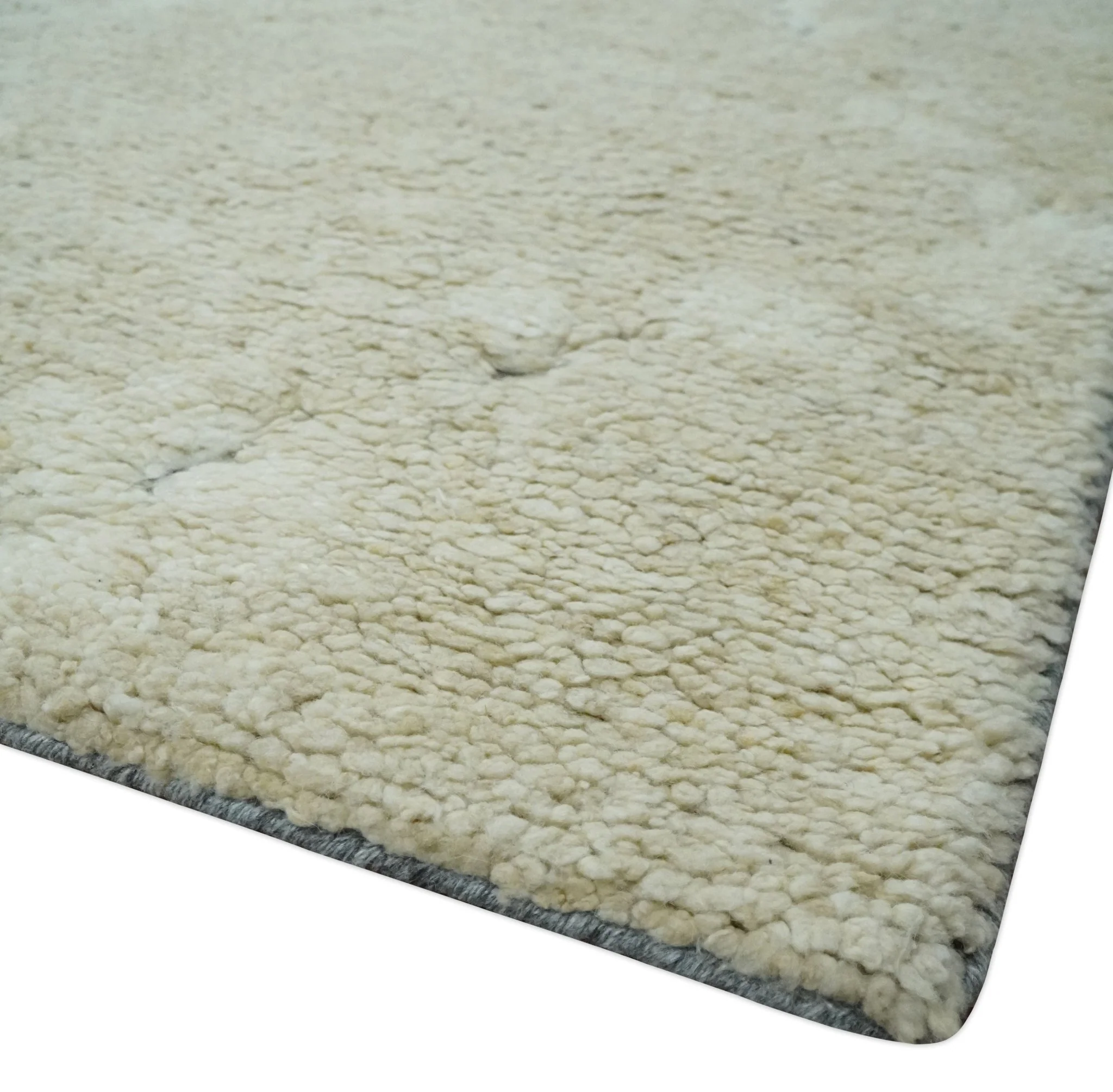 Beige and Ivory Traditional Hand Knotted 8x10 Geometrical Pattern Wool Area Rug - Image 5